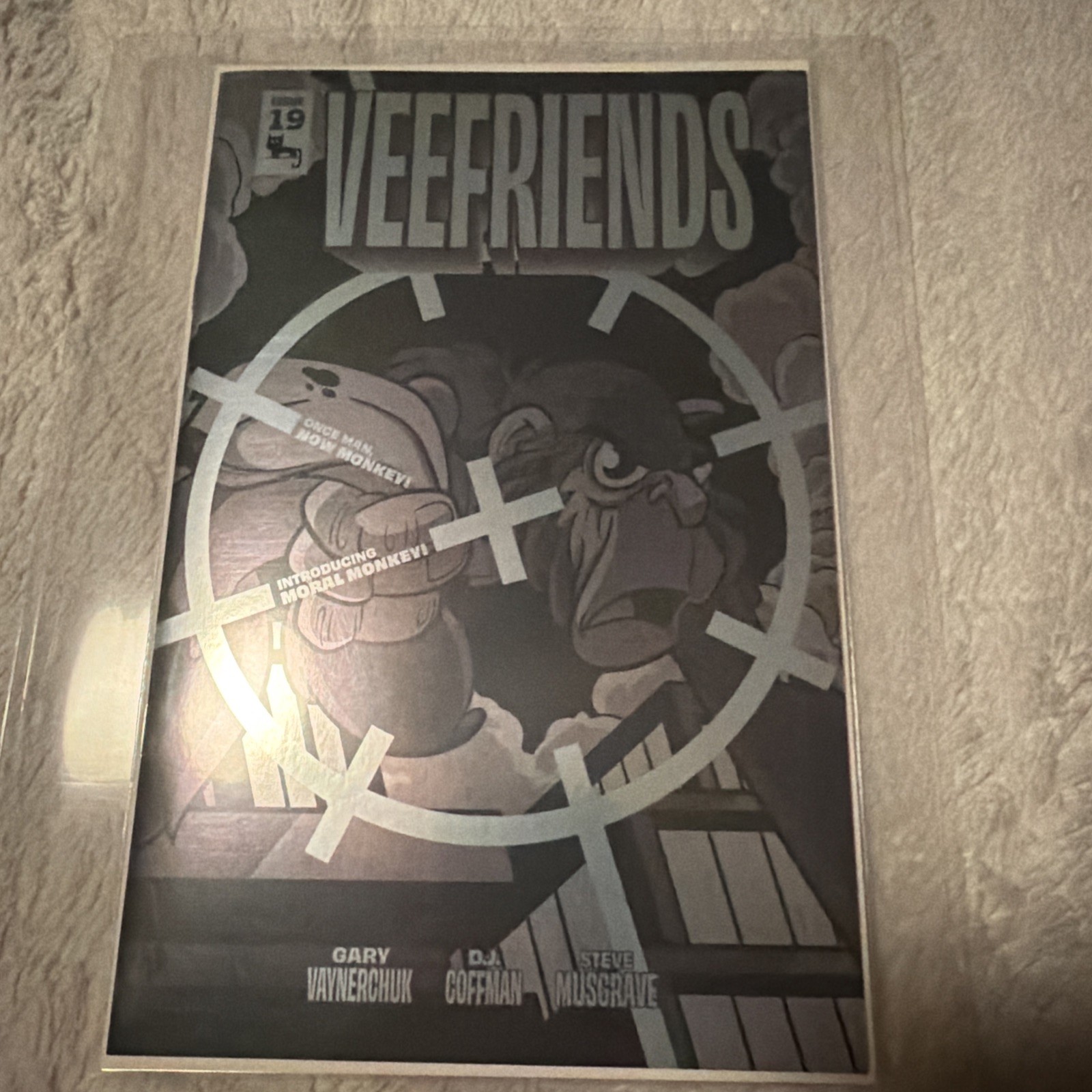 VeeFriends Comic Issue 19 Moral Monkey Silver Foil /55 RARE NM