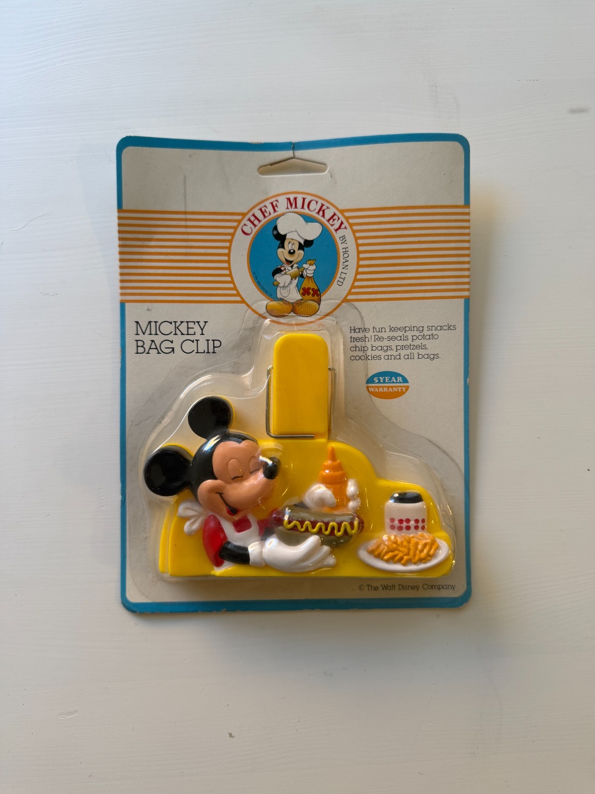 UNOPENED Vintage Walt Disney Chef Mickey Mouse Bag Chip Clip