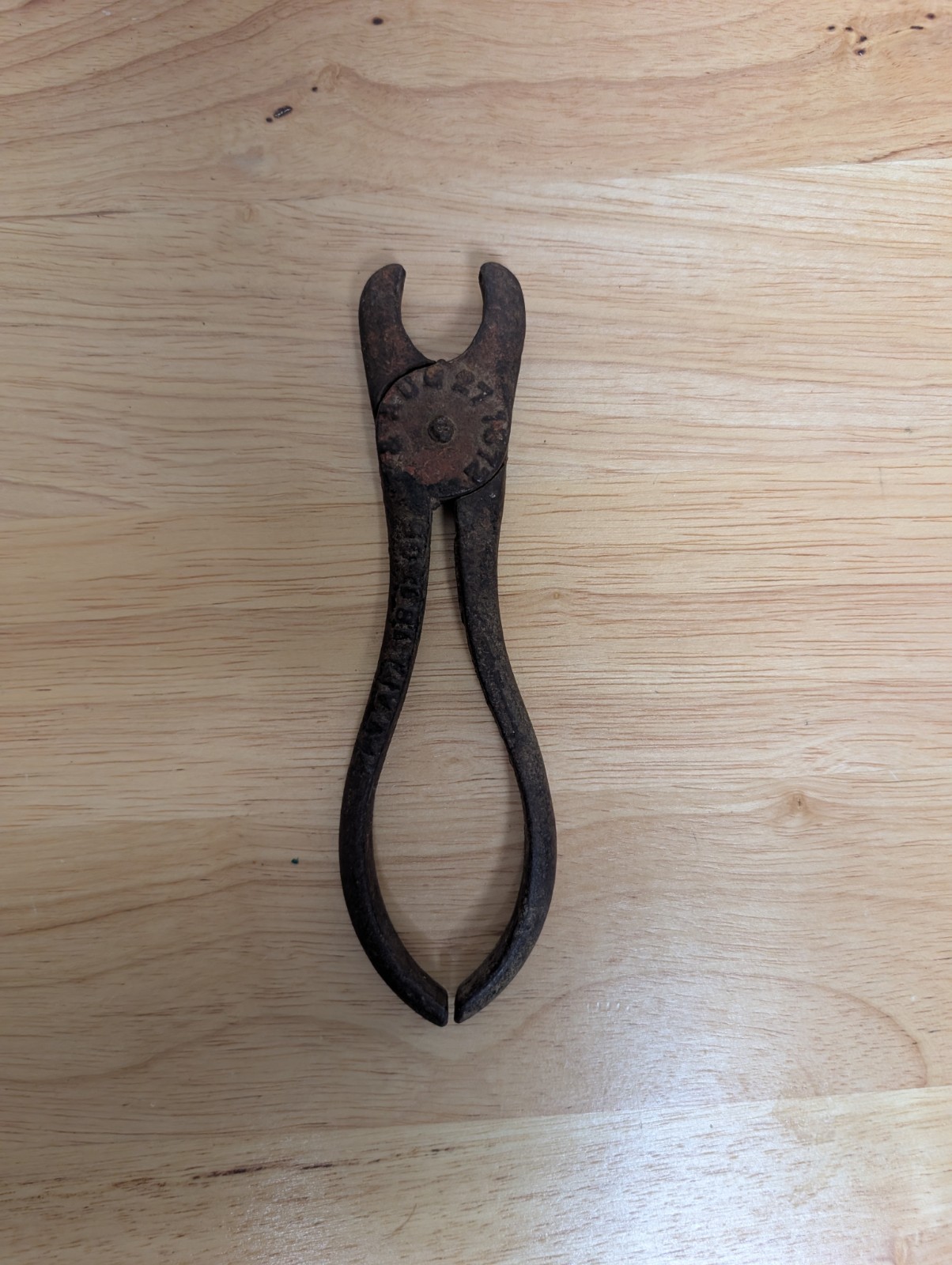 Vintage Hills Hog Ringer Pliers - Pat 1865 & 1872