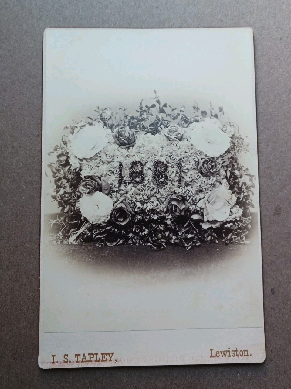 MOURNING DEATH CABINET CARD \