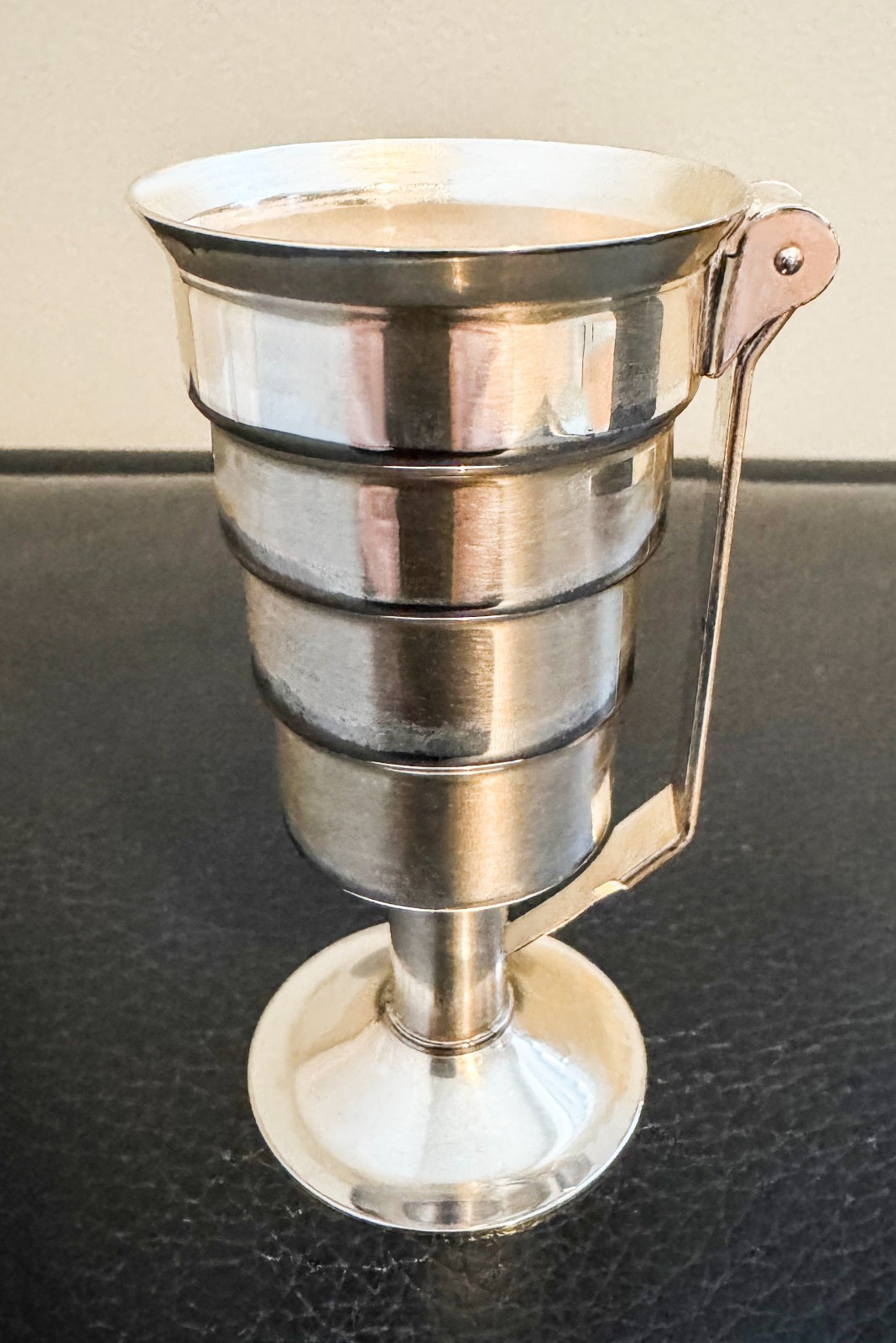 ART DECO SILVERPLATE GRADUATED MECHANICAL VALVE JIGGER BY NAPIER C1933 ART DECO SILVERPLATE GRADUATED MECHANICAL VALVE JIGGER BY NAPIER C1933