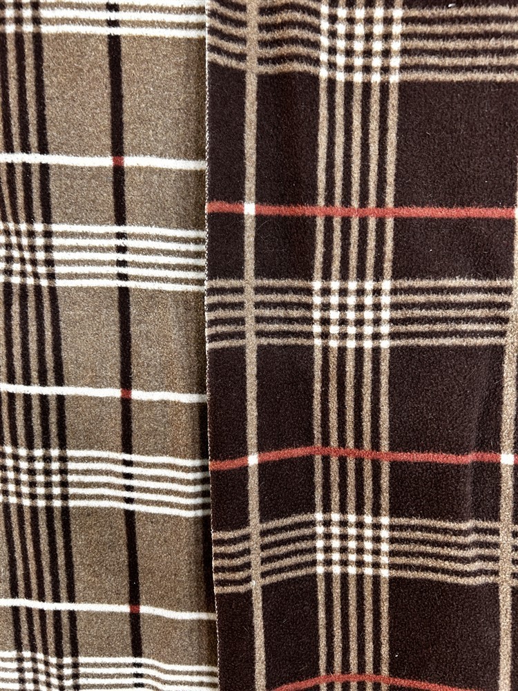 antique Beacon camp blanket 68x76 brown/ tan cloth label edges turned under 1940