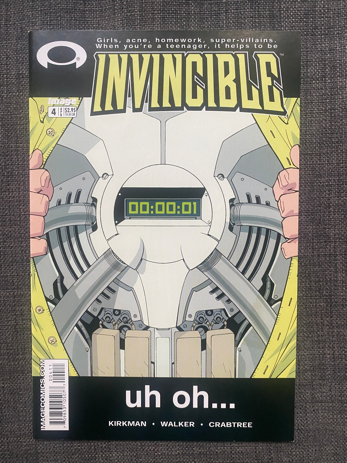 Invincible (2003) #4 First Print Invincible (2003) #4 First Print
