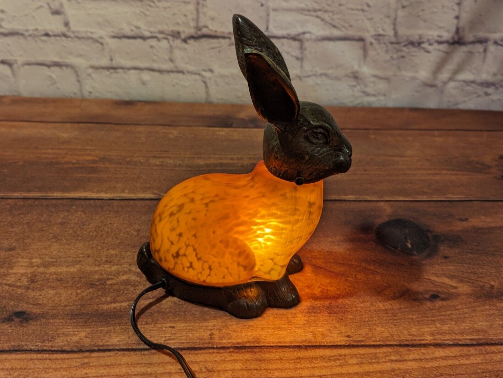 Vintage Brass/Bronze Art Glass Rabbit Tin Chi Lamp