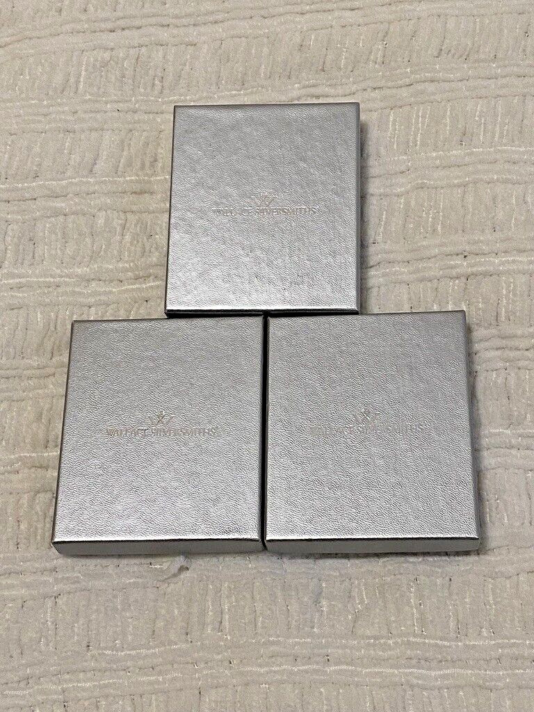 Vintage Wallace Silversmiths Heart-Shaped Pewter Photo Frames Christmas Ornament Vintage Wallace Silversmiths Heart-Shaped Pewter Photo Frames Christmas Ornament