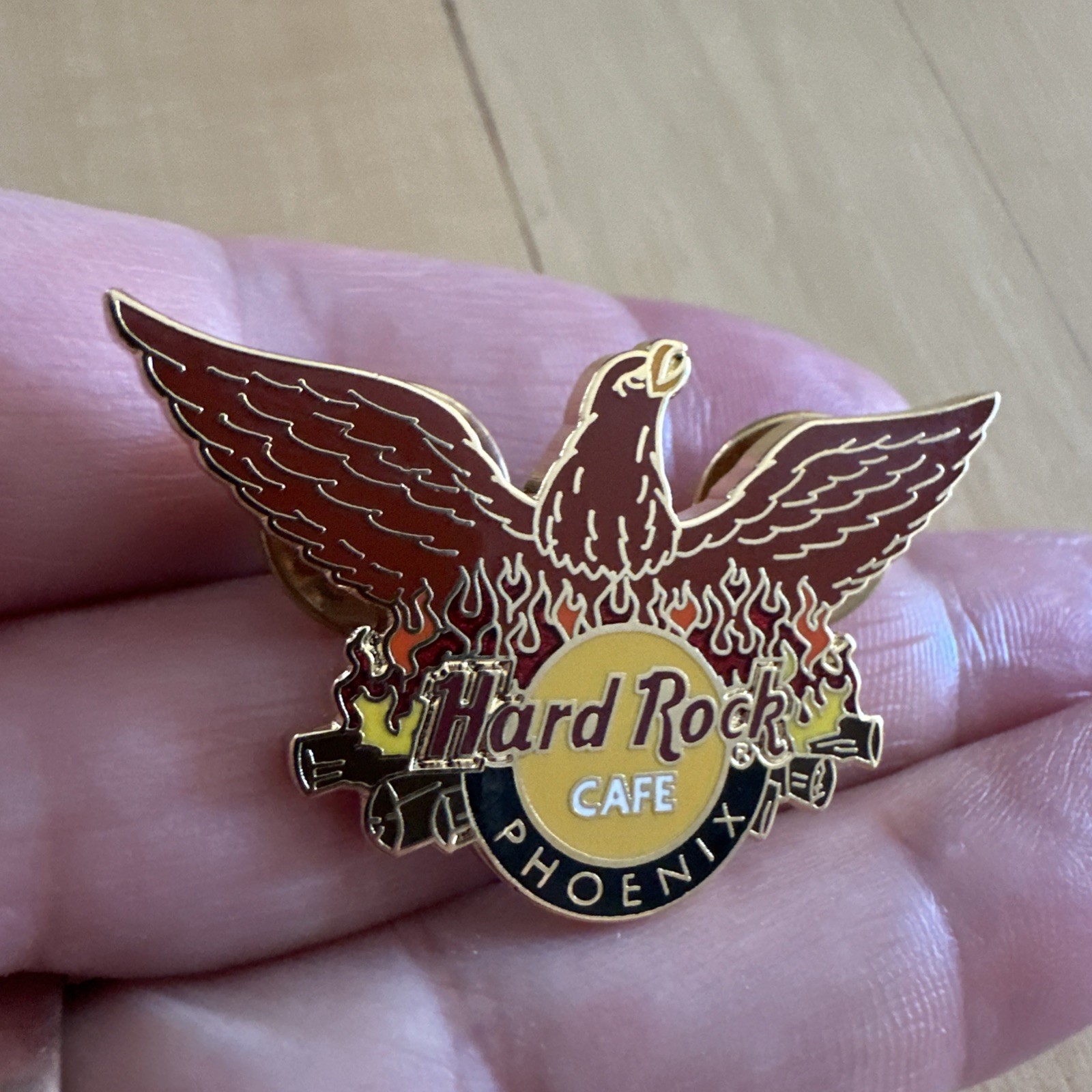 Hard Rock Cafe pin Phoenix Bird 2004 Rare