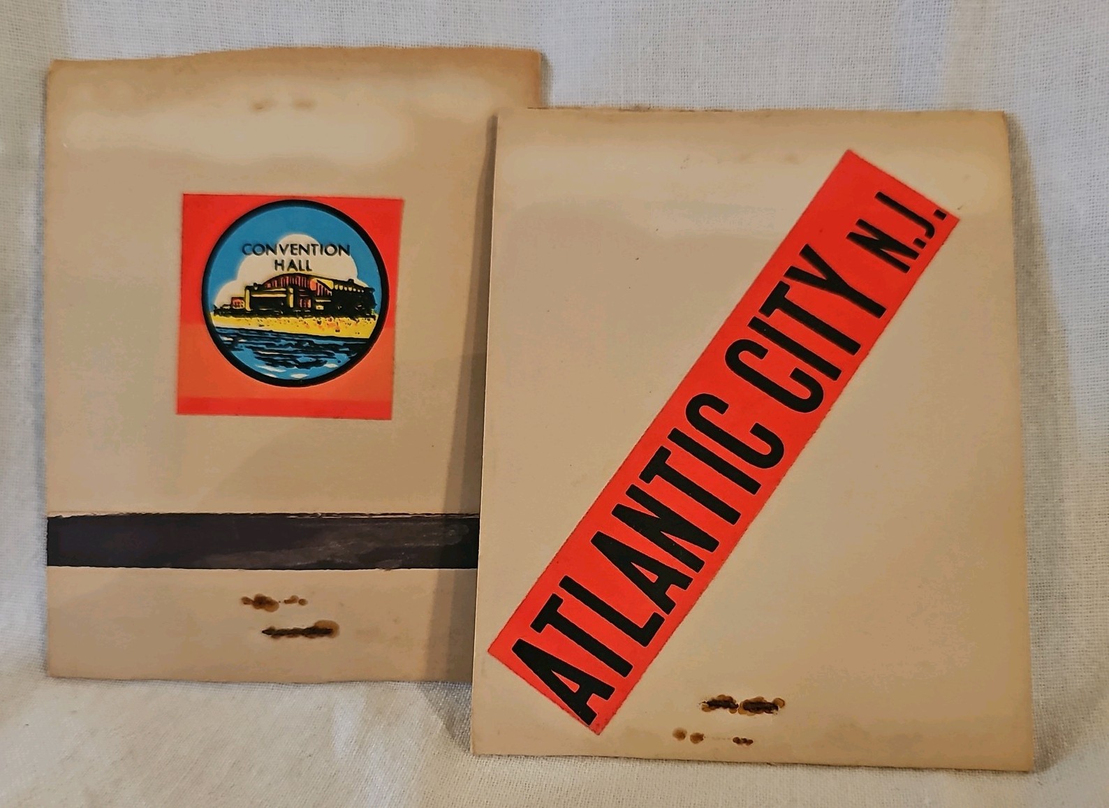 Lot of 2 Large Vintage ATLANTIC CITY NJ Convention Hall Matchbook Cover FULL Lot of 2 Large Vintage ATLANTIC CITY NJ Convention Hall Matchbook Cover FULL