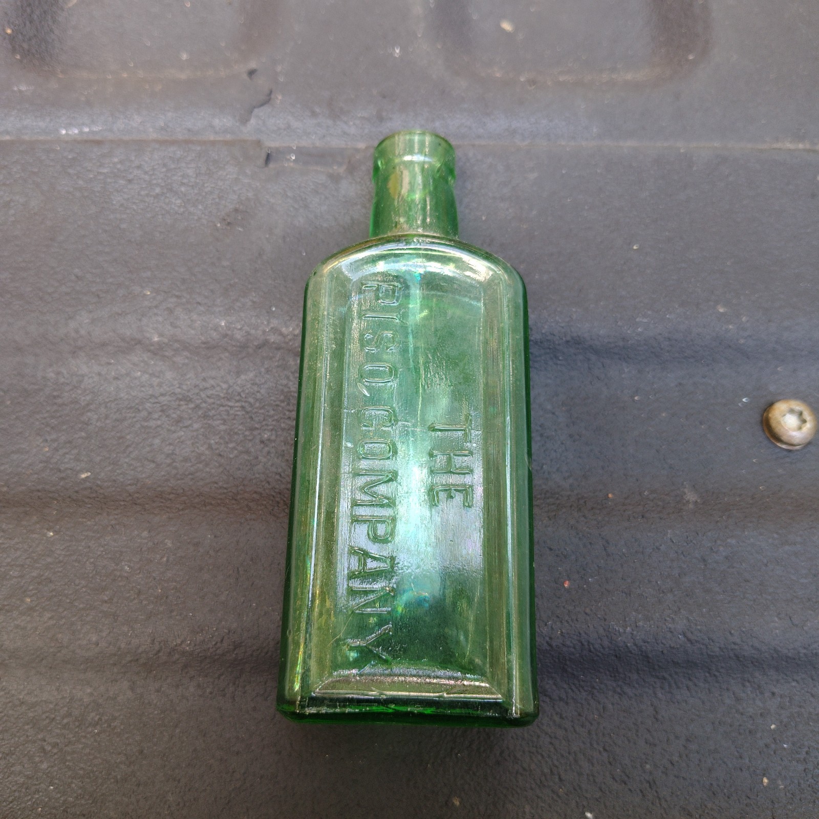 Antique Emerald Green Glass Empty Indica Tintcure Medicine Bottle Piso's Cure