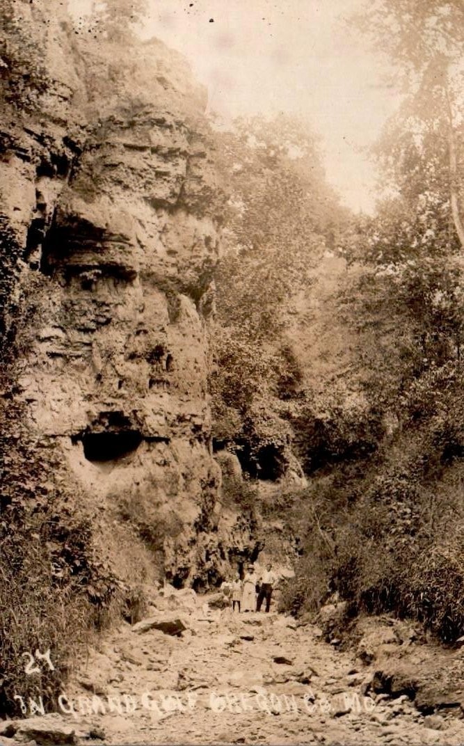 Rppc Real Photo Grand Gulf Co MO Rocky Cliffs Arid Landscape Postcard