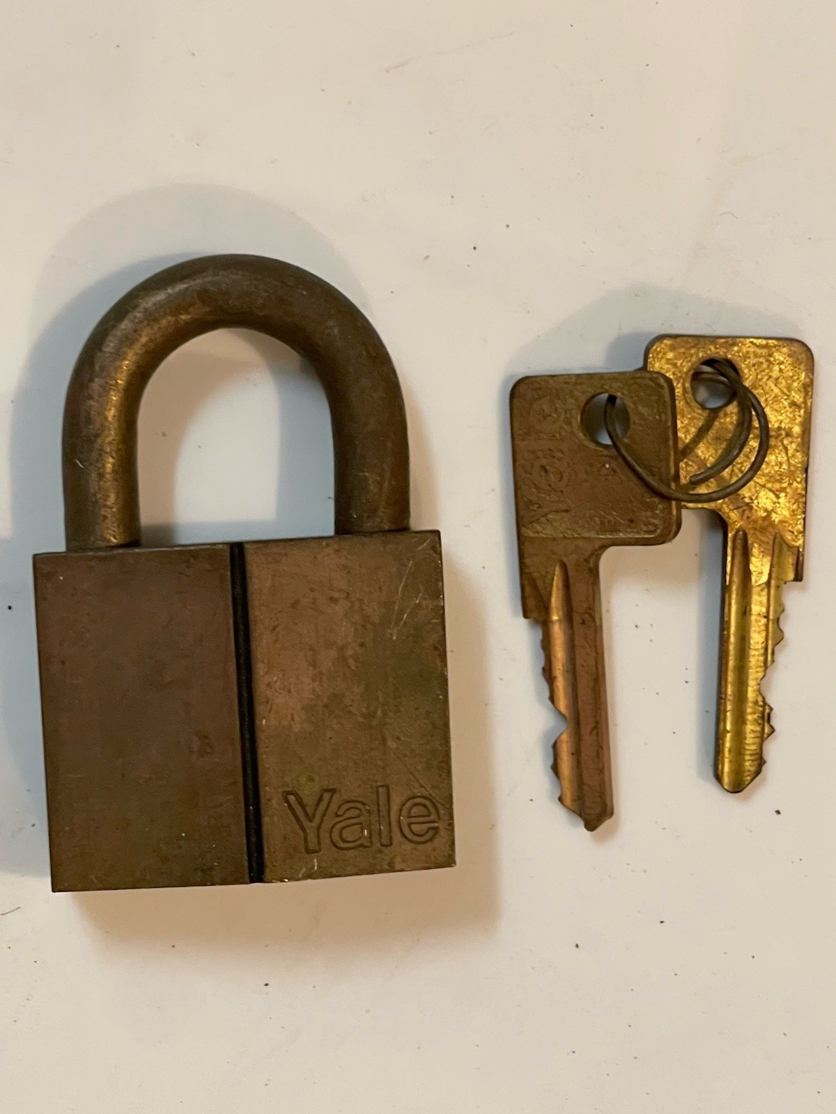 Vintage Yale Eaton Brass Lock with keys