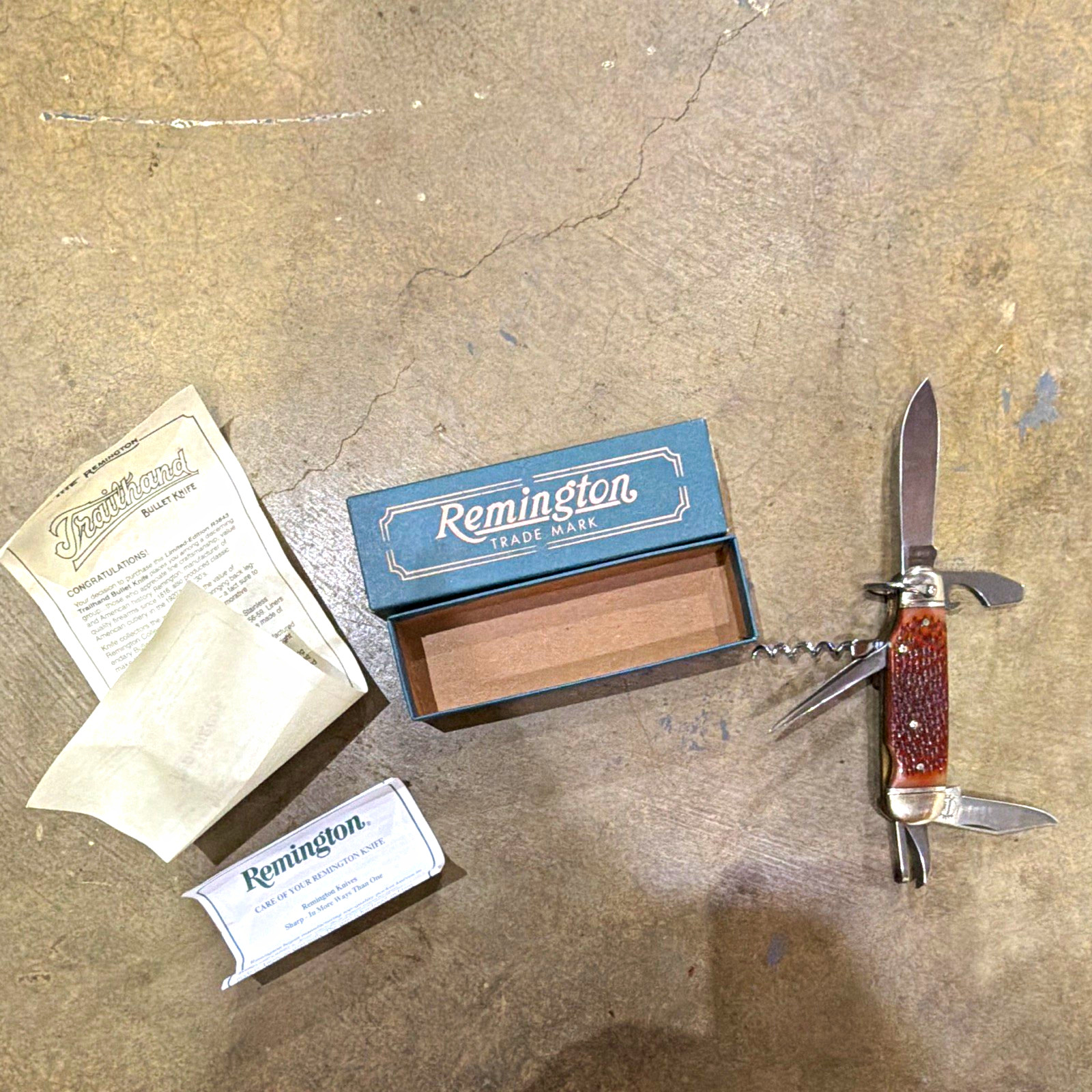 Remington Trailhand R3843 1996 Stainless Clip Point Slipjoint 2 Blade w/ Box