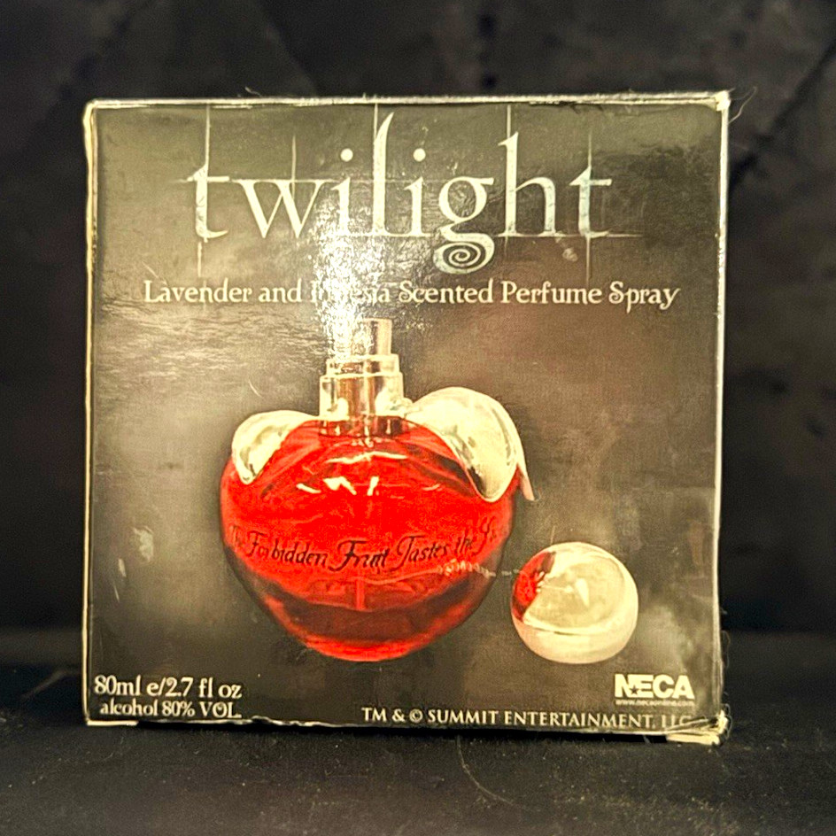 NECA The Twilight Saga Lavender & Freesia Scented Perfume Spray 80ml