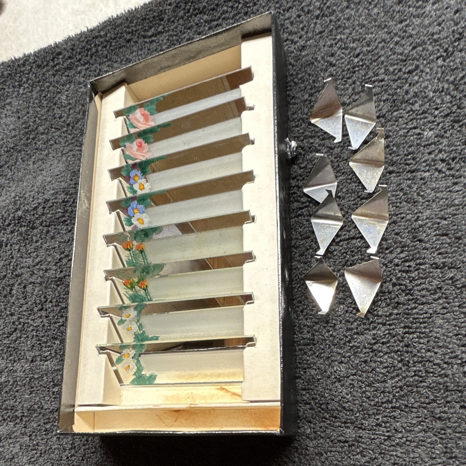Vtg Hand Painted Mirrored Glass Place Name Cards Set of 8 Floral Flowers Boxed
