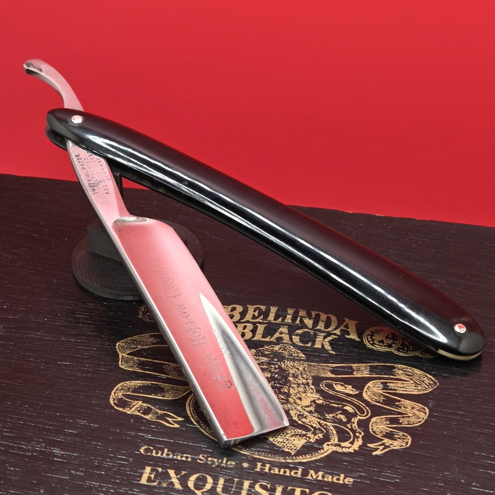 Vintage/Antique 3/4 Imperial Razor. Extra Hollow Ground. Restored. Original. Vintage/Antique 3/4 Imperial Razor. Extra Hollow Ground. Restored. Original.