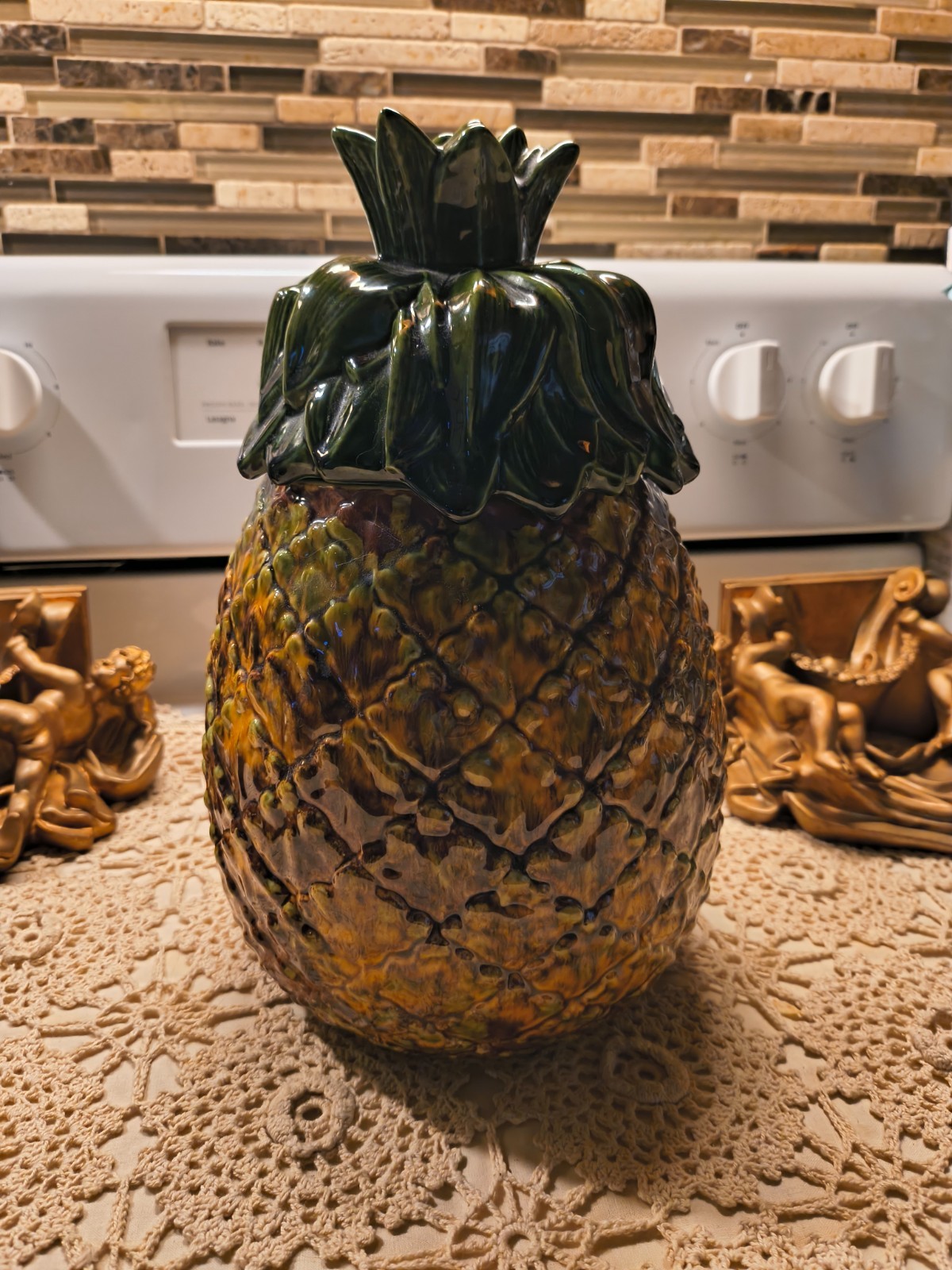 Vtg. Metlox California Pottery Pineapple Cookie Jar Mid Century As is Small Chip