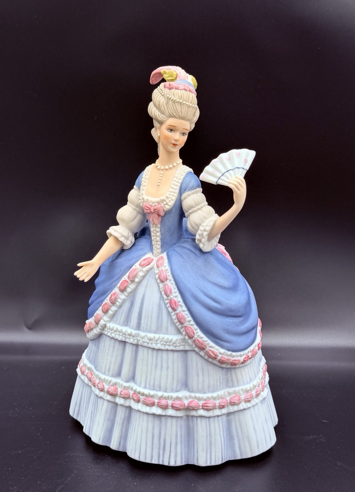 Vintage Lenox Governor\'s Garden Party Porcelain Figurine Original Box 8.5\