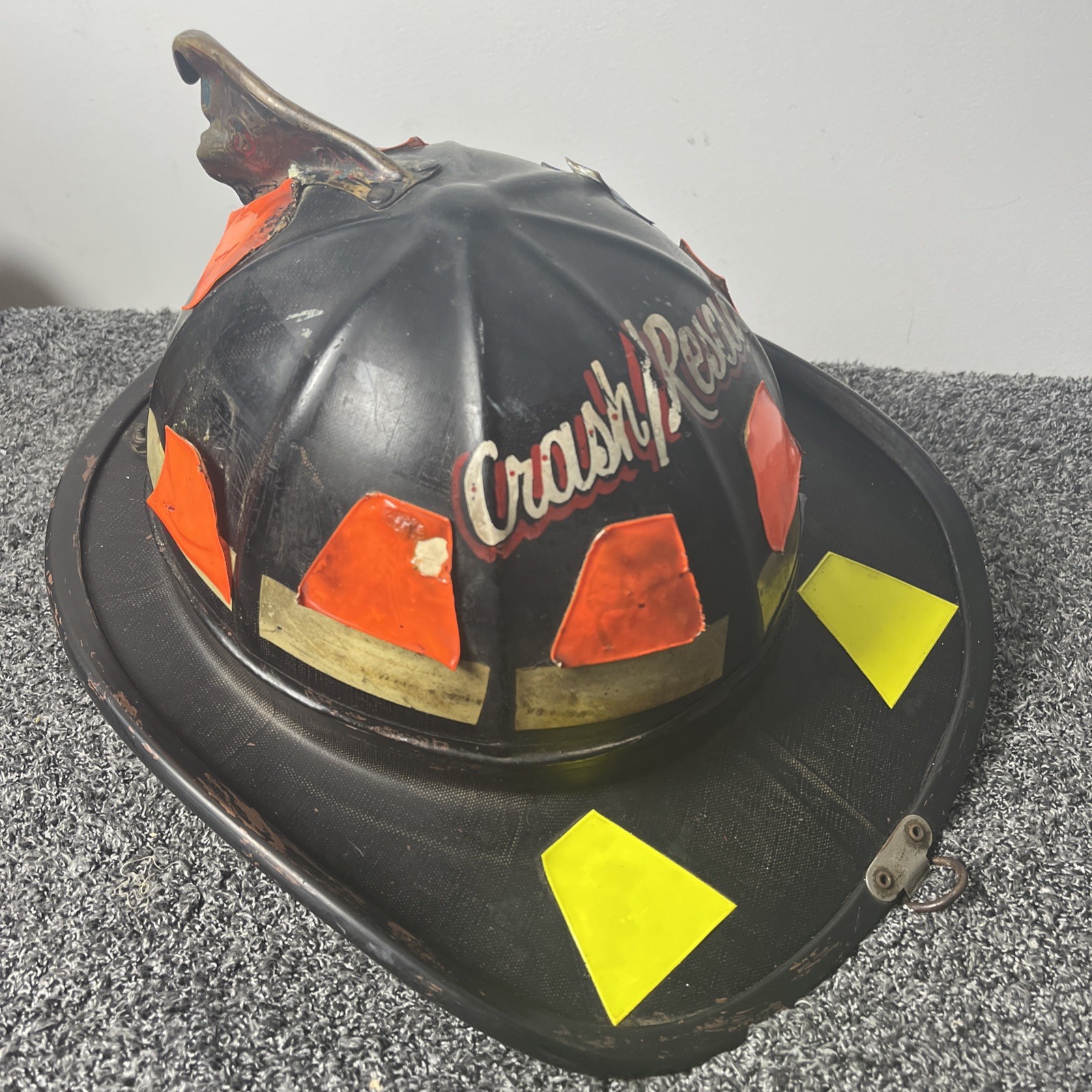 Vintage Cairns & Brother Cairns Firefighter Helmet Fireman Vintage Cairns & Brother Cairns Firefighter Helmet Fireman