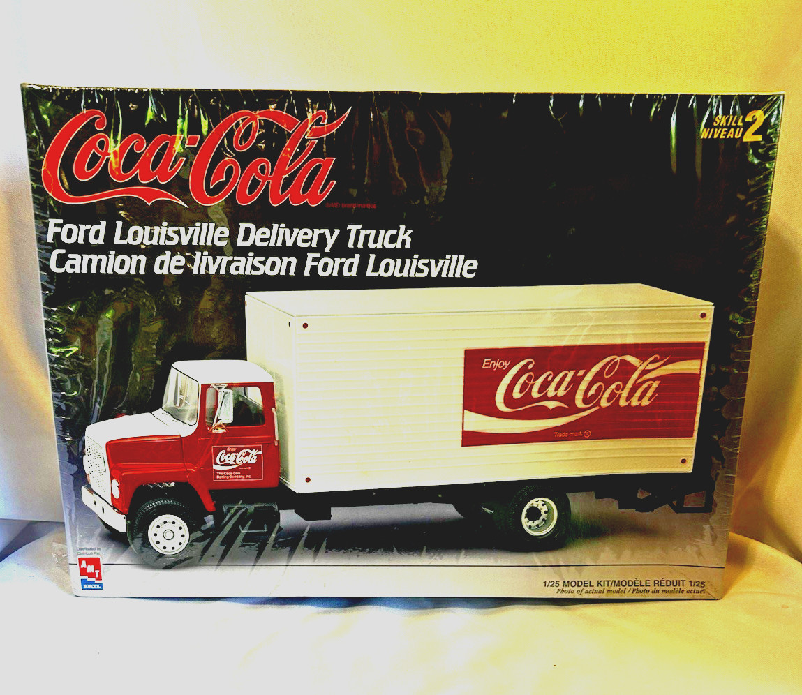 AMT FORD LNT Louisville Short HaulerDelivery model kit NEW in FACTORY SEALED BOX AMT FORD LNT Louisville Short HaulerDelivery model kit NEW in FACTORY SEALED BOX