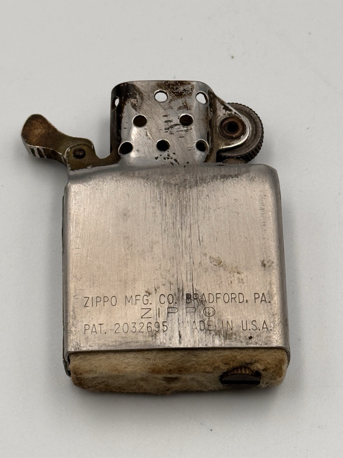 Vtg 1952 ZIPPO Full Size INSERT Only PAT. 2032695 Korean War - Cam spring broken Vtg 1952 ZIPPO Full Size INSERT Only PAT. 2032695 Korean War - Cam spring broken