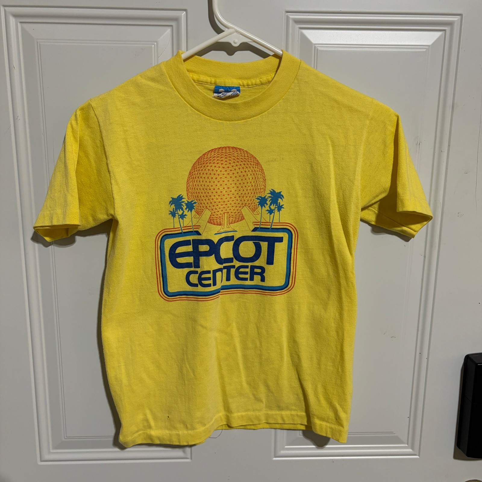 Vintage 80s Disney EPCOT Center Spaceship Earth Yellow T Shirt Kids Size XL