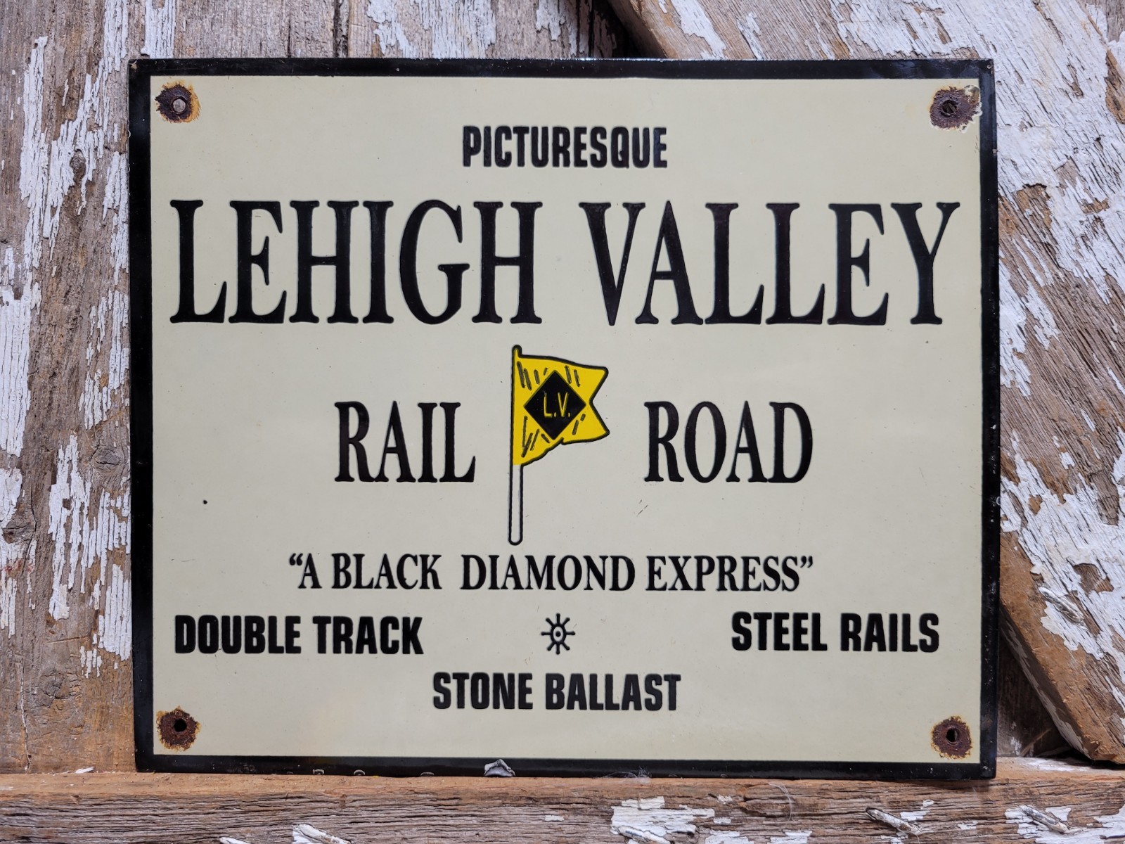 VINTAGE LEHIGH VALLEY RAILROAD PORCELAIN SIGN OLD PENNSYLVANIA TRAIN TRACK RAIL