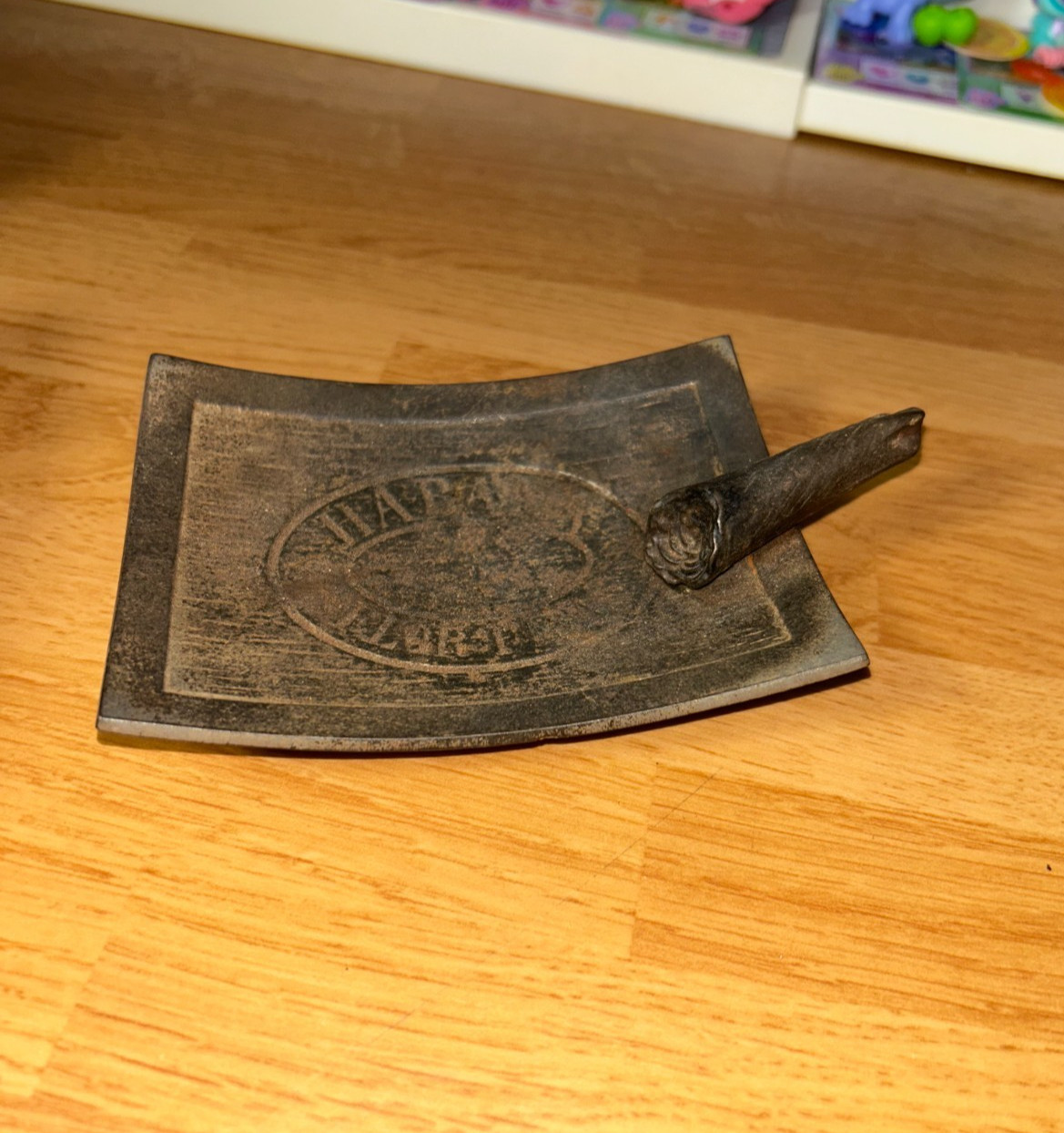 Vintage Cast Iron HABANA FLOR FINA Cigar Ashtray VHTF