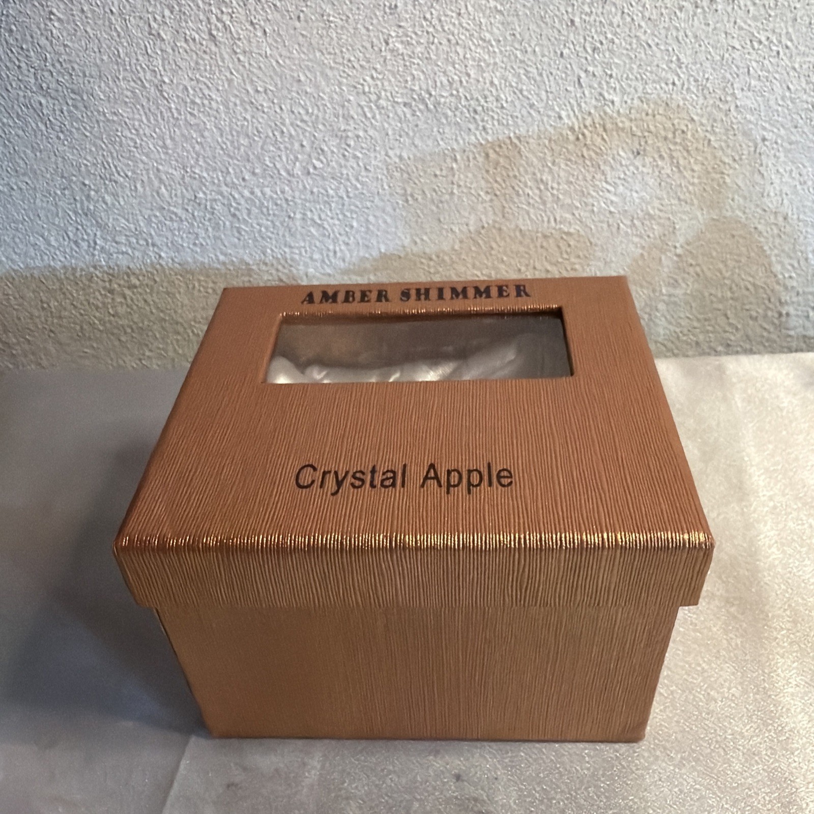 Rare Oleg Cassini Amber Shimmer Crystal Apple With Box