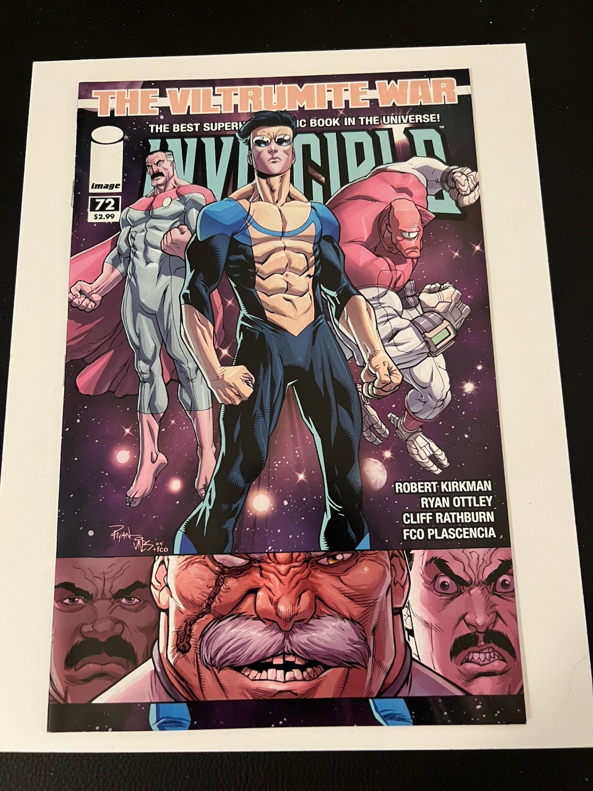 Invincible #72 (Image Comics Malibu Comics May 2010) Tech Jacket Invincible #72 (Image Comics Malibu Comics May 2010) Tech Jacket