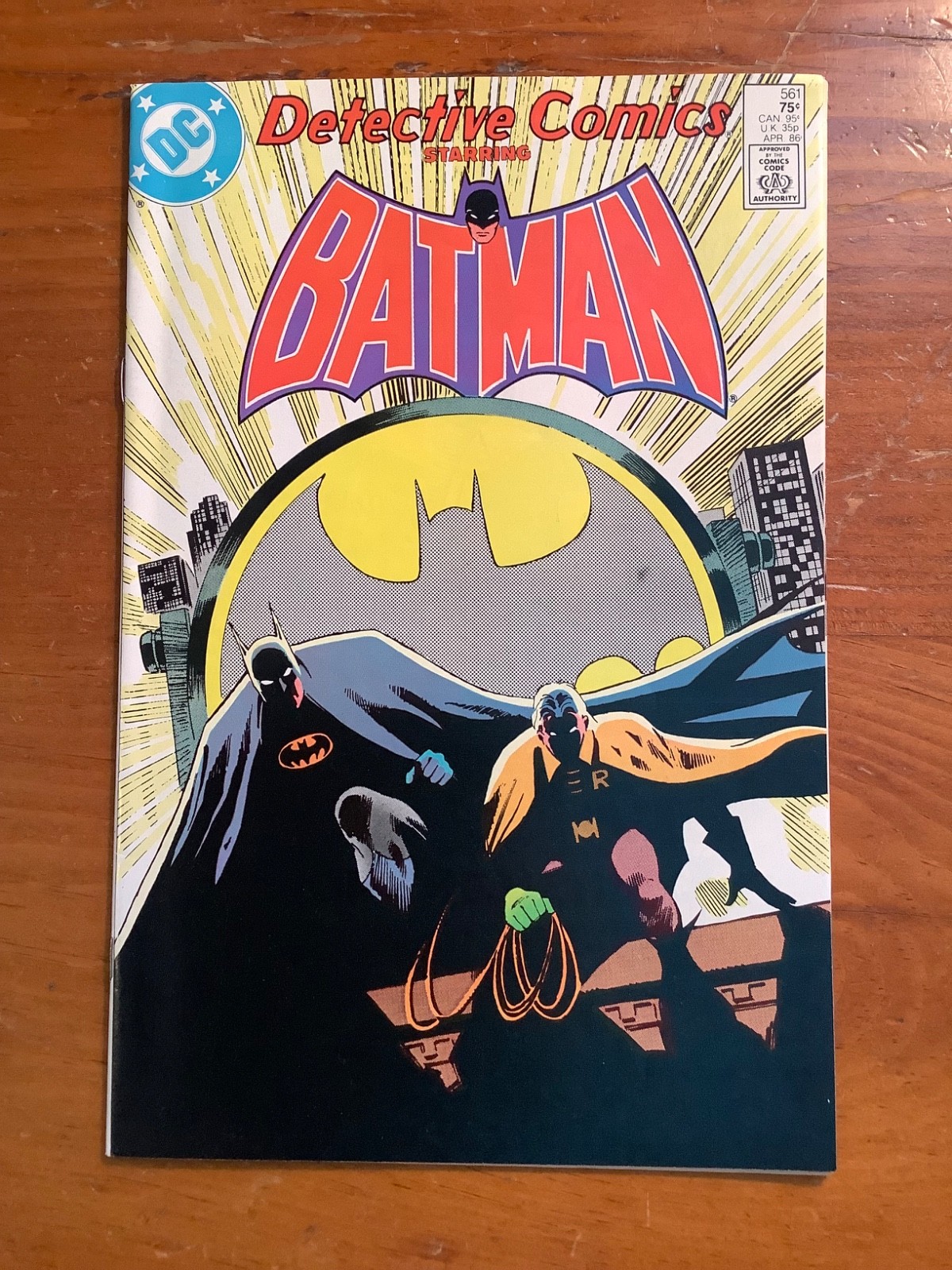 Detective Comics #561 DC 1986 Batman Gene Colan NM High Grade Supple Pages Detective Comics #561 DC 1986 Batman Gene Colan NM High Grade Supple Pages