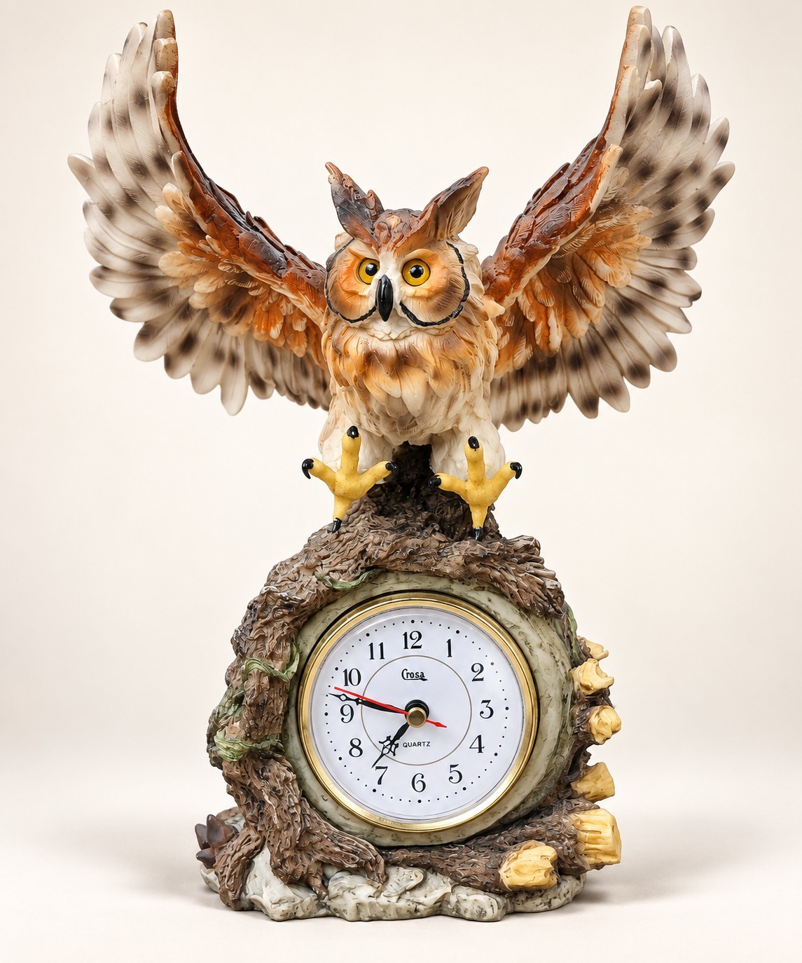 Vintage 1997 Crosa Great Horned Owl Clock Spread Wings Resin Mantel WORKS