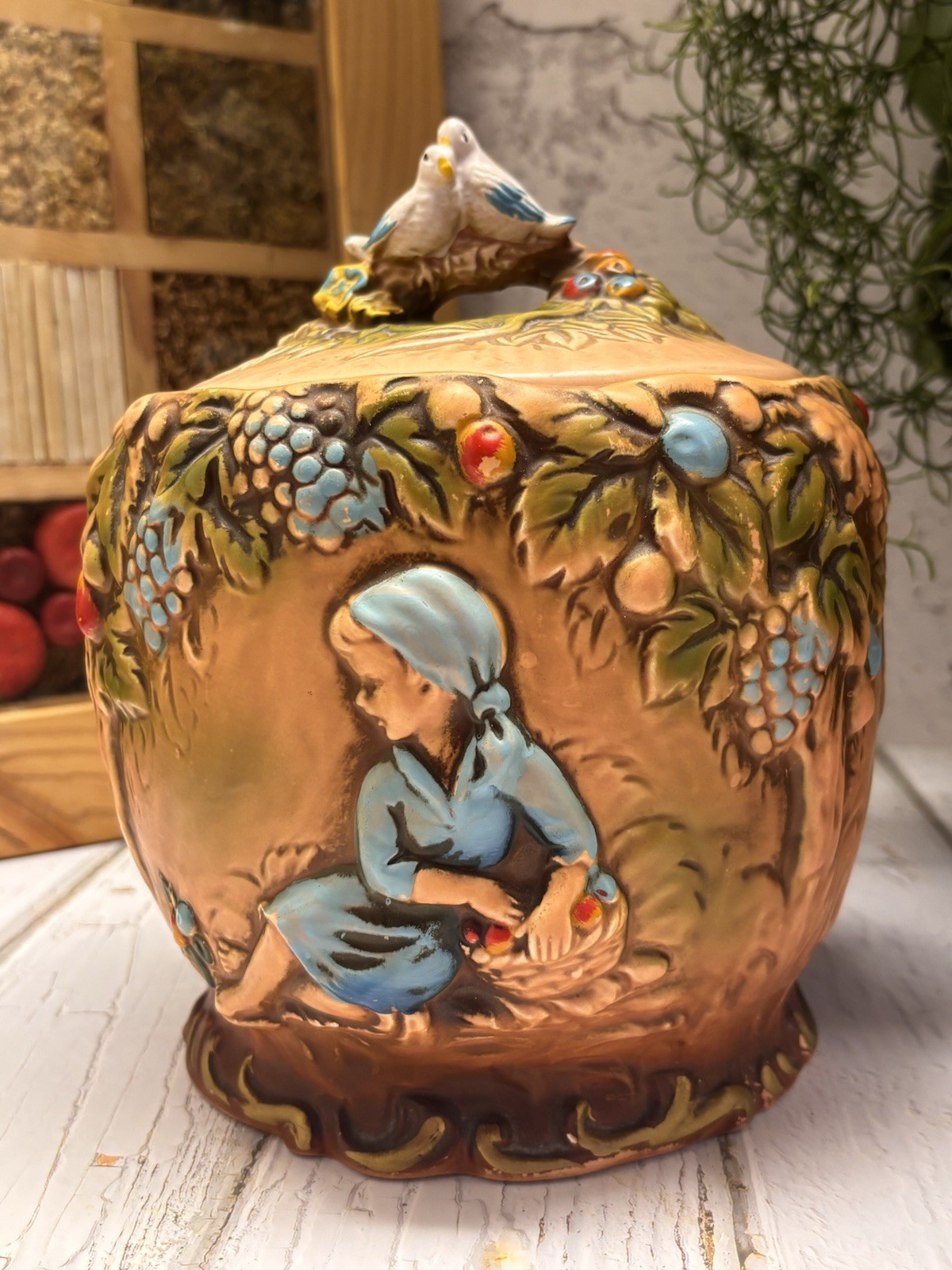 Vintage Napcoware Arcadia Cookie Jar C-6672 Grape Harvest Girl Lovebirds Japan Vintage Napcoware Arcadia Cookie Jar C-6672 Grape Harvest Girl Lovebirds Japan