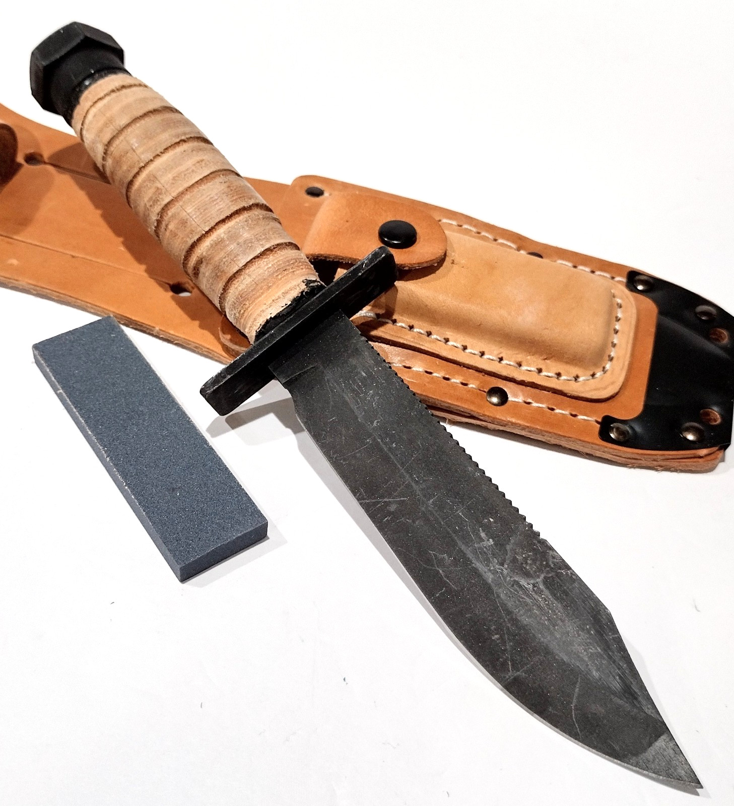 Ontario USA Air Force 1 Stacked Leather Handle Combat Survival Knife 1499 F. 2nd Ontario USA Air Force 1 Stacked Leather Handle Combat Survival Knife 1499 F. 2nd