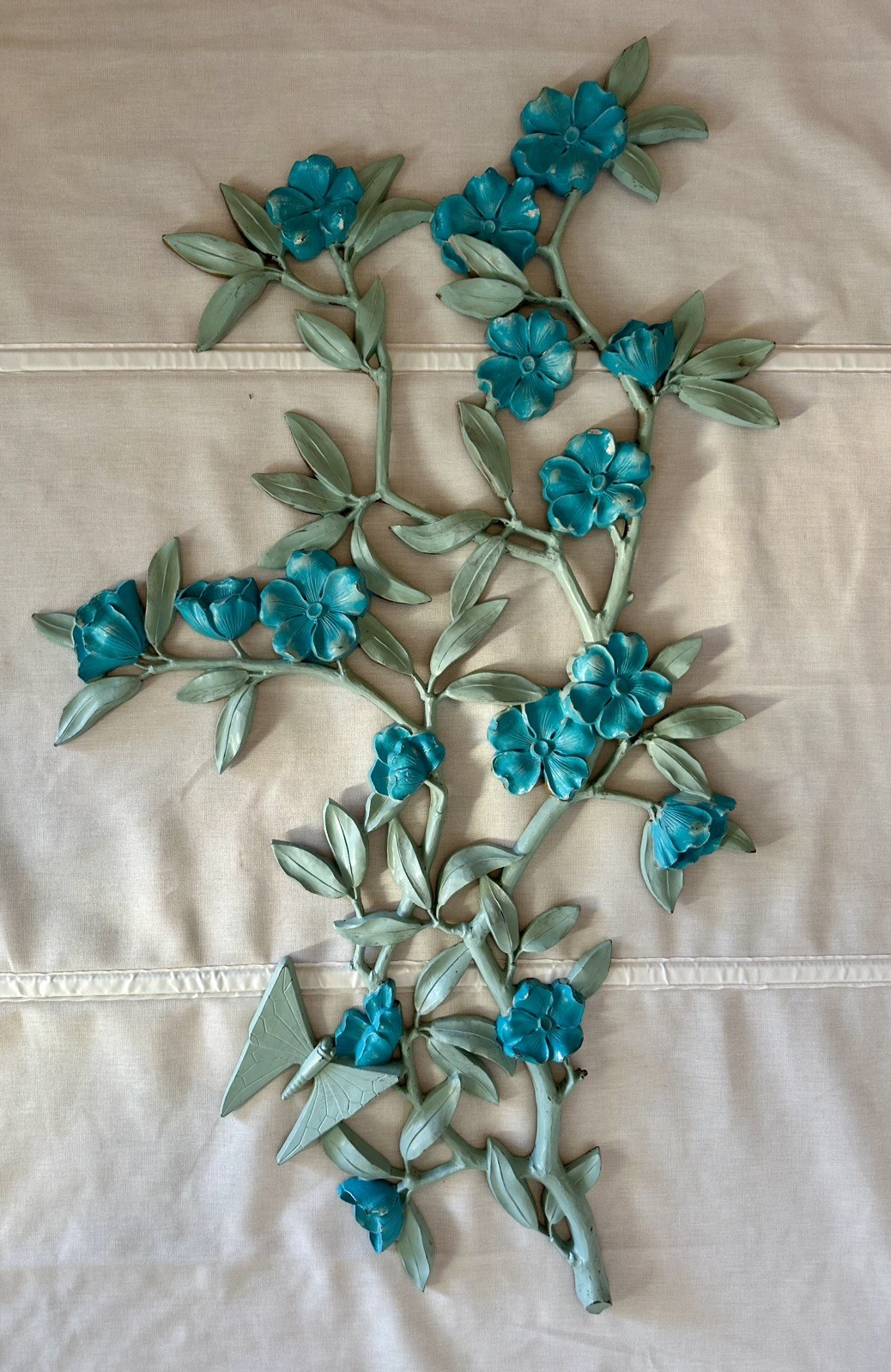 Vintage MCM Syroco Blue Floral w Butterfly Wall Plaque Resin Floral Wall Decor Vintage MCM Syroco Blue Floral w Butterfly Wall Plaque Resin Floral Wall Decor