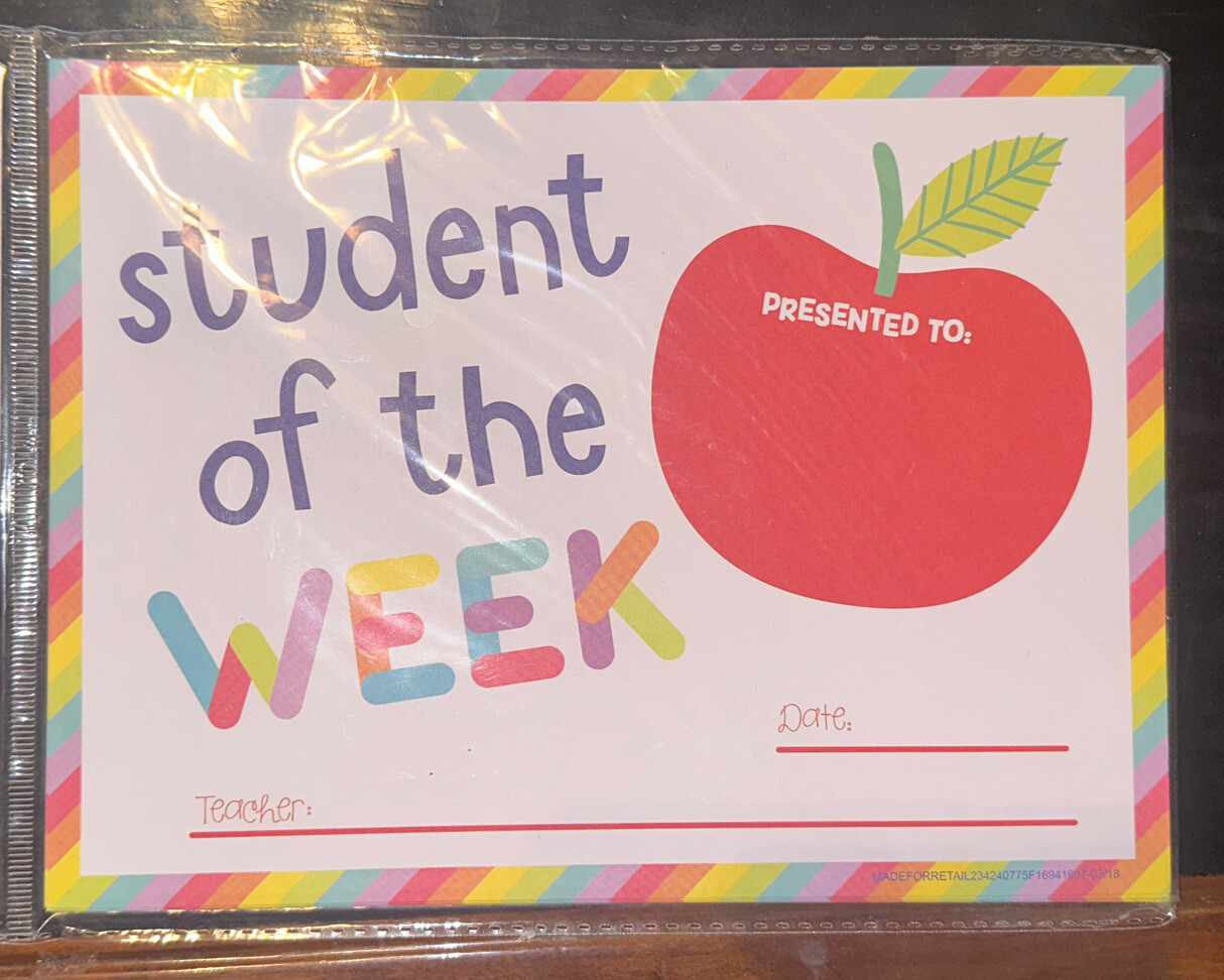 Student of The Week Colorful Classics Certificates W/red Apple, 24 ct