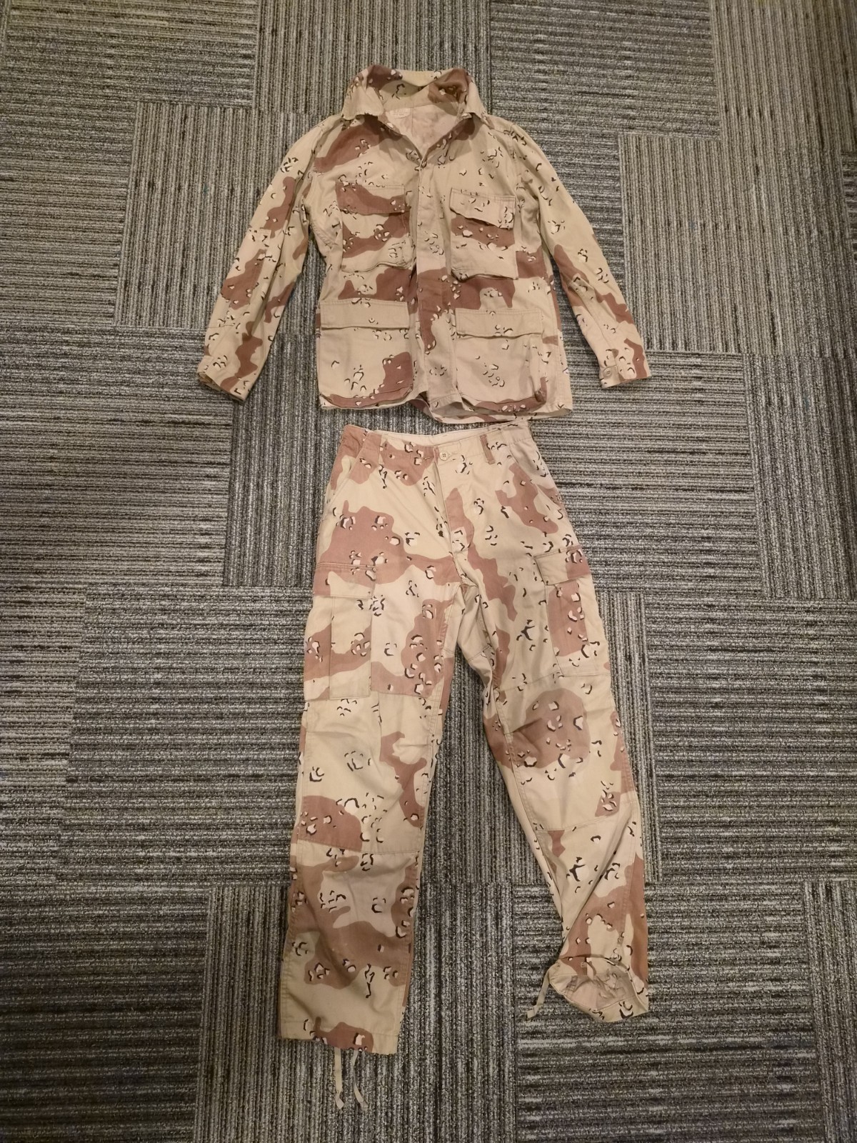 Vintage Desert Storm Small Regular Brown Chocolate Chip Desert Camo Set 