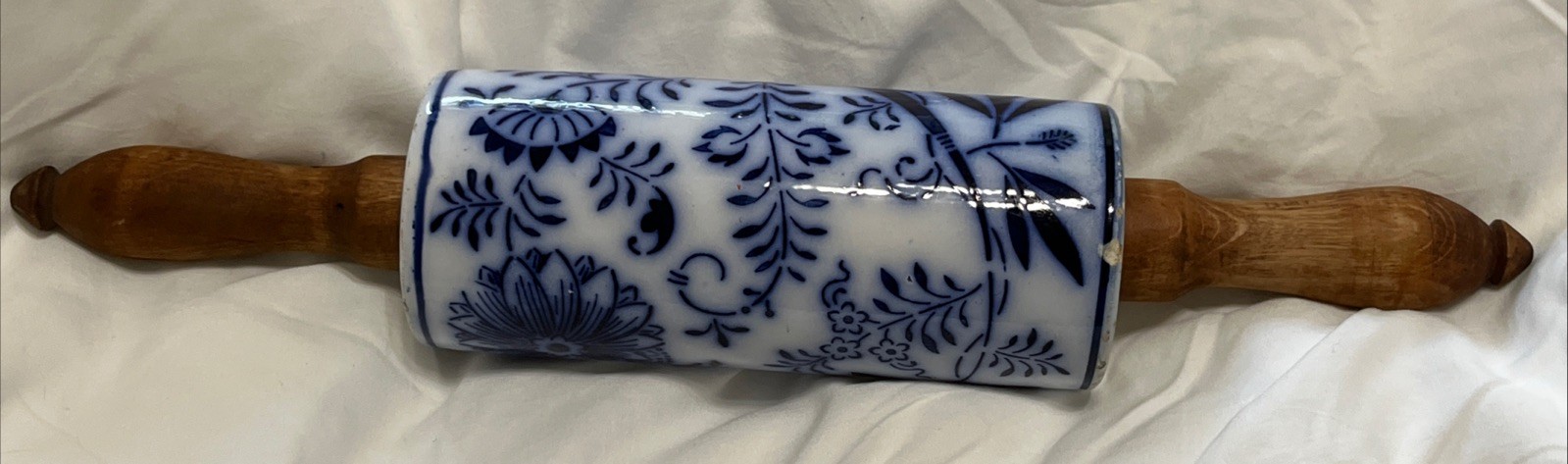 Rare 1800-1920’s Antique German A.H ANNEBURG Blue Onion Stoneware Rolling Pin