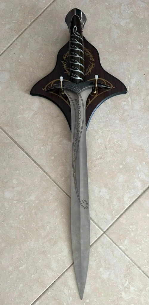 Lord Of The Rings Sting Sword Of Frodo Baggins LOTR Stainless Steel 28.5in Lord Of The Rings Sting Sword Of Frodo Baggins LOTR Stainless Steel 28.5in