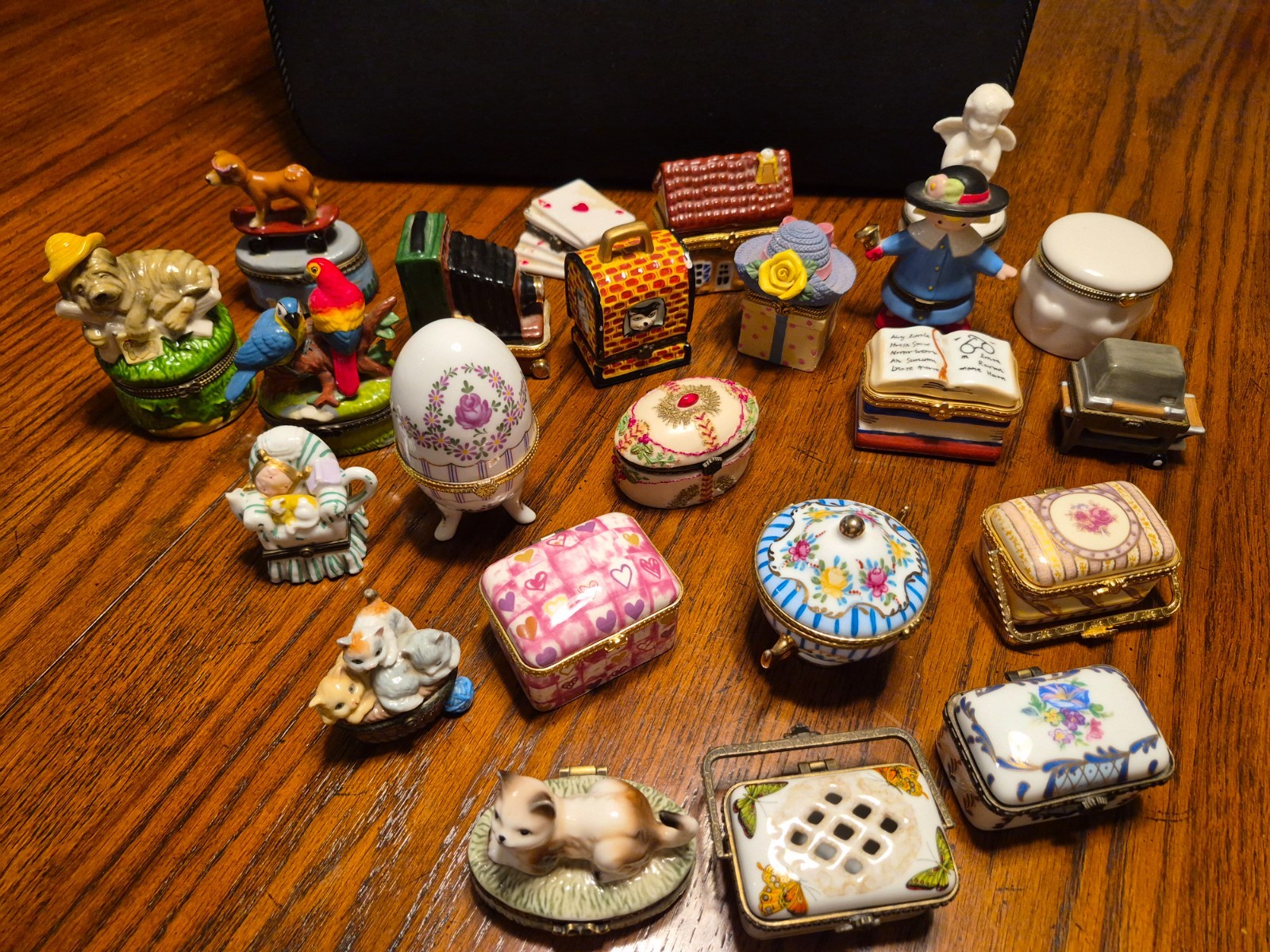 Vintage Porcelain Trinket Box Collection – Assorted Lot of 24 Boxes