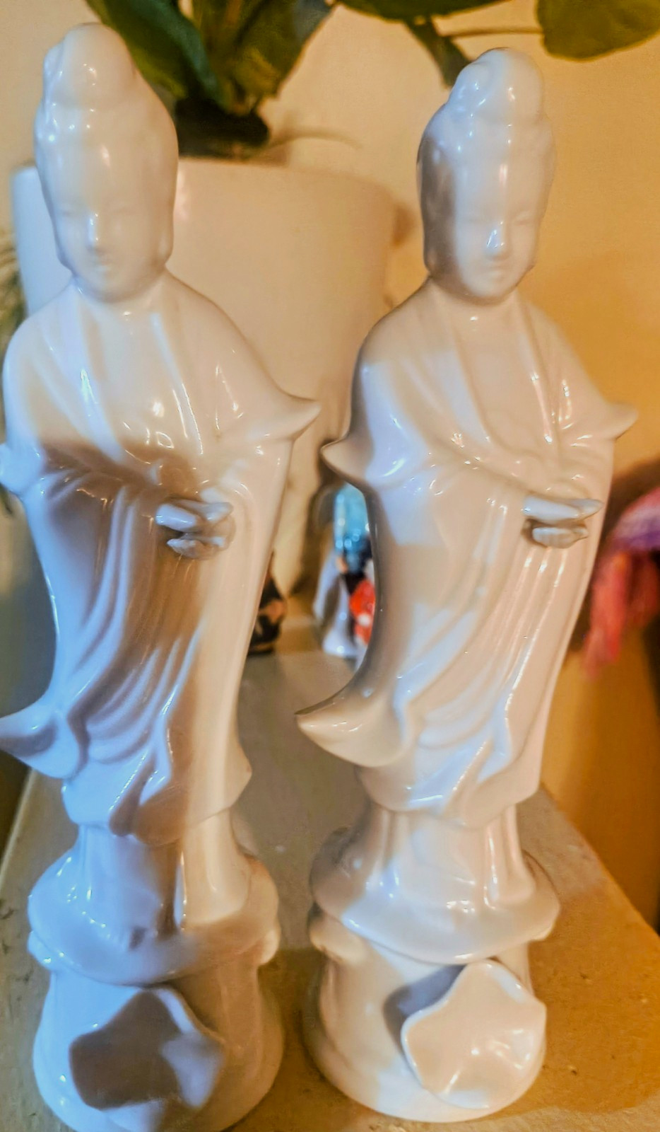 Pair White Porcelain/Ceramic Japanese Figurines Statues \