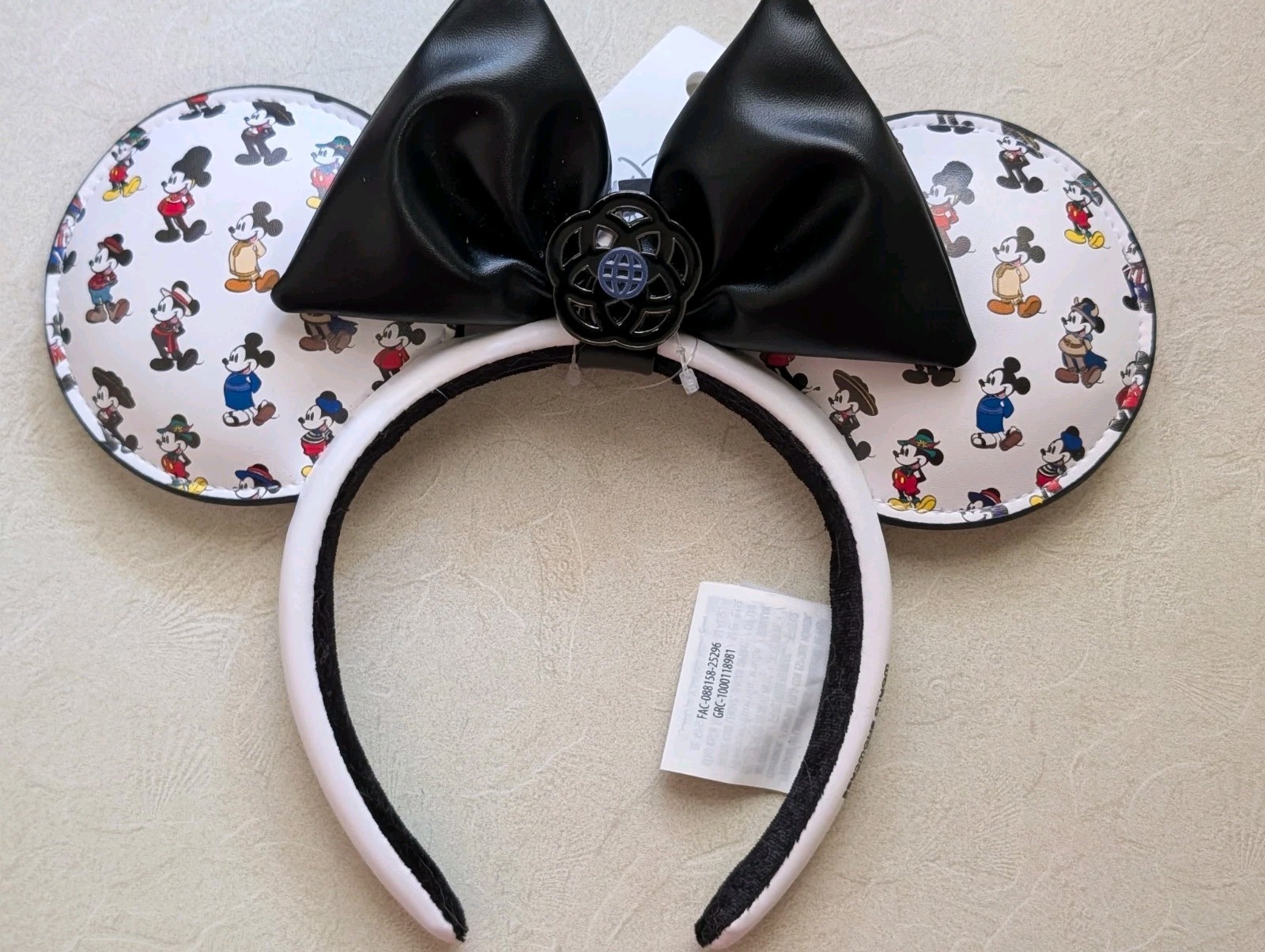 Disney Parks EPCOT World Showcase Global Outfits Removable Bow Ears Headband New Disney Parks EPCOT World Showcase Global Outfits Removable Bow Ears Headband New