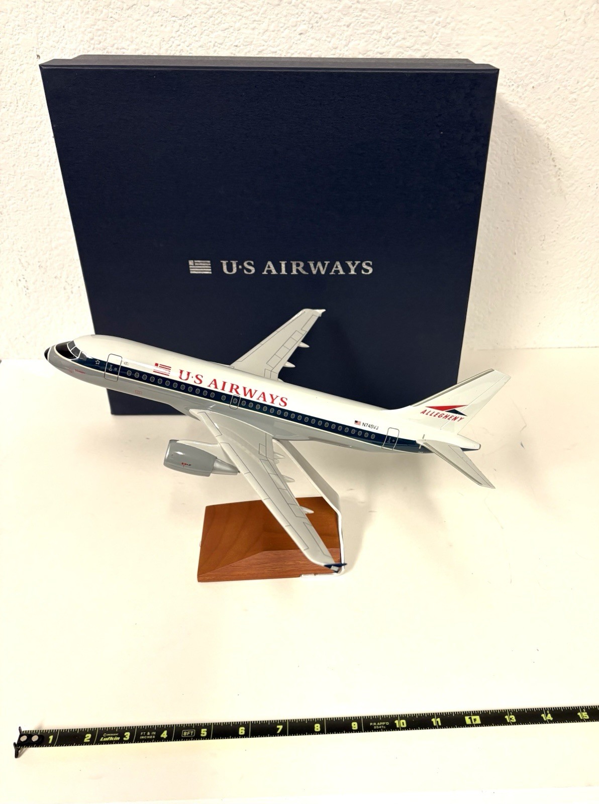 US Airways Allegheny - 1:100 Scale Collectible Desktop Models Plane NEW N745VJ
