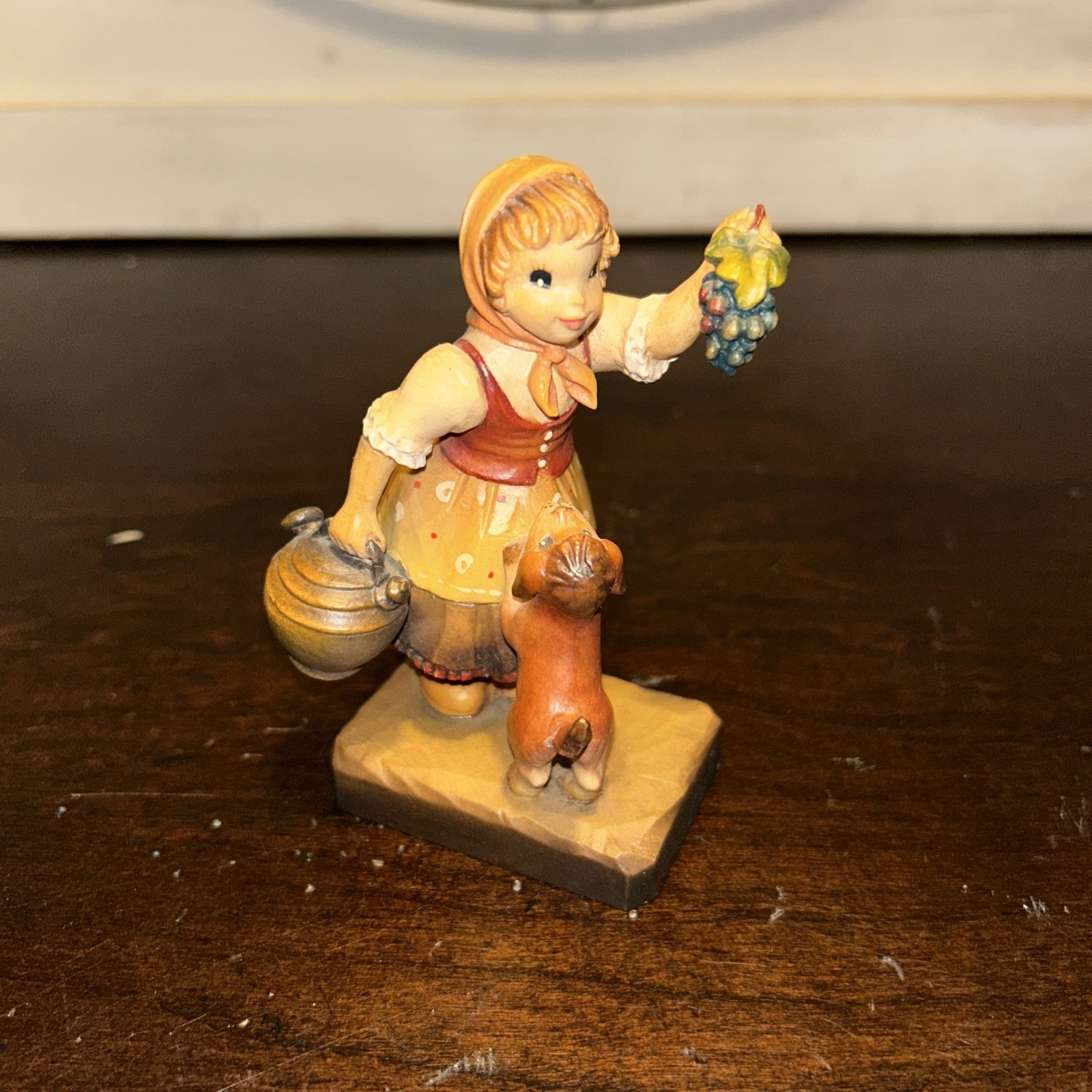 Anri Club “Harvest Helper” Figurine 4” Tall - Ferrandiz - Read Details