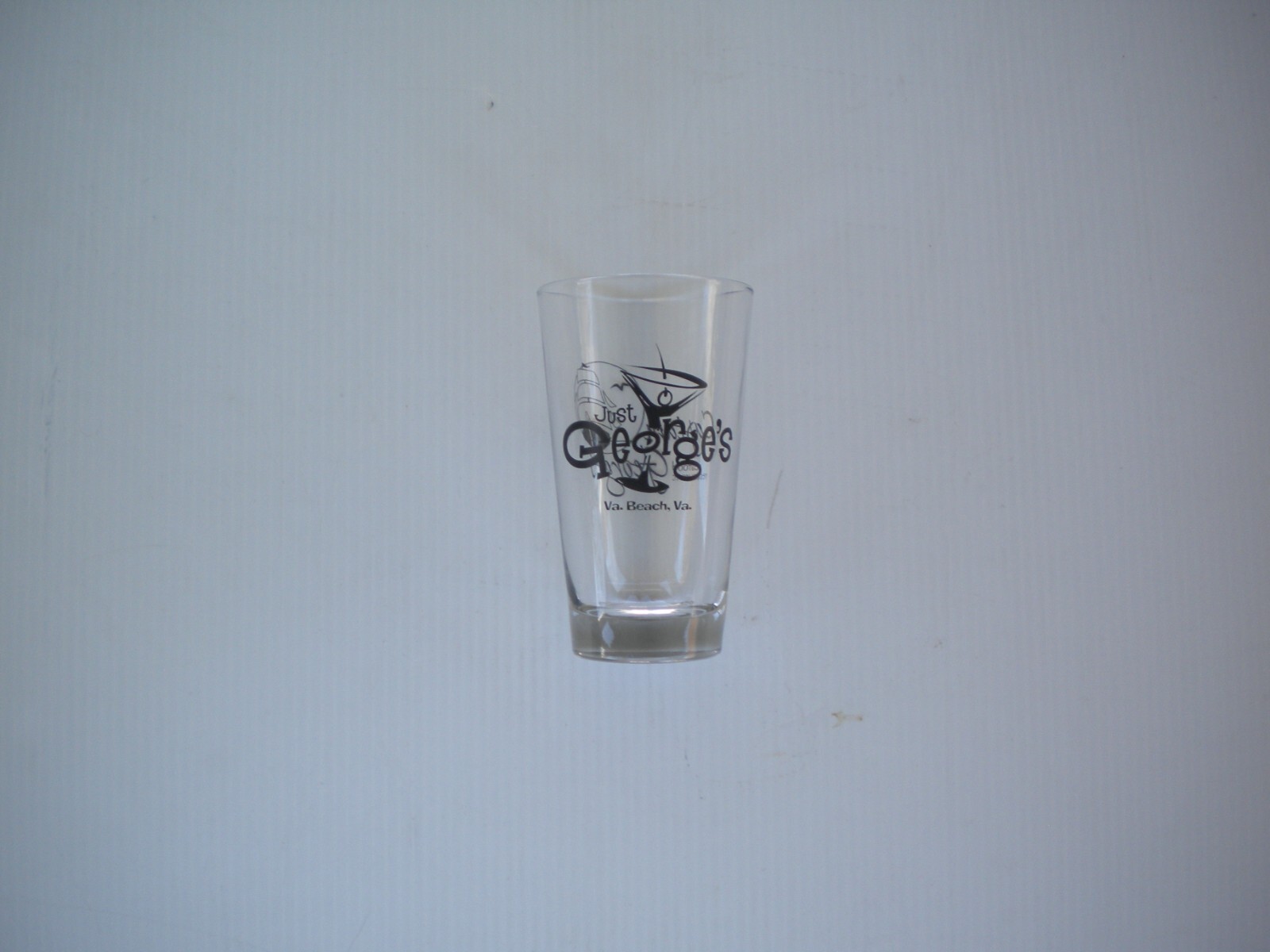 Just George\'s Captain George\'s Bar Restaurant Virginia Beach VA Pint Glass New