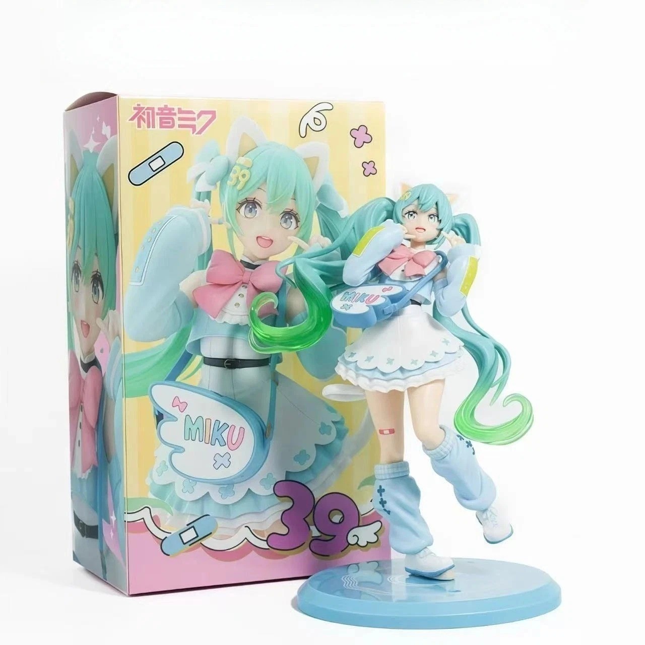 18CM Hatsune Miku Cat Eat Ver PVC Anime Figure Collectible Model Statue Toy Gift
