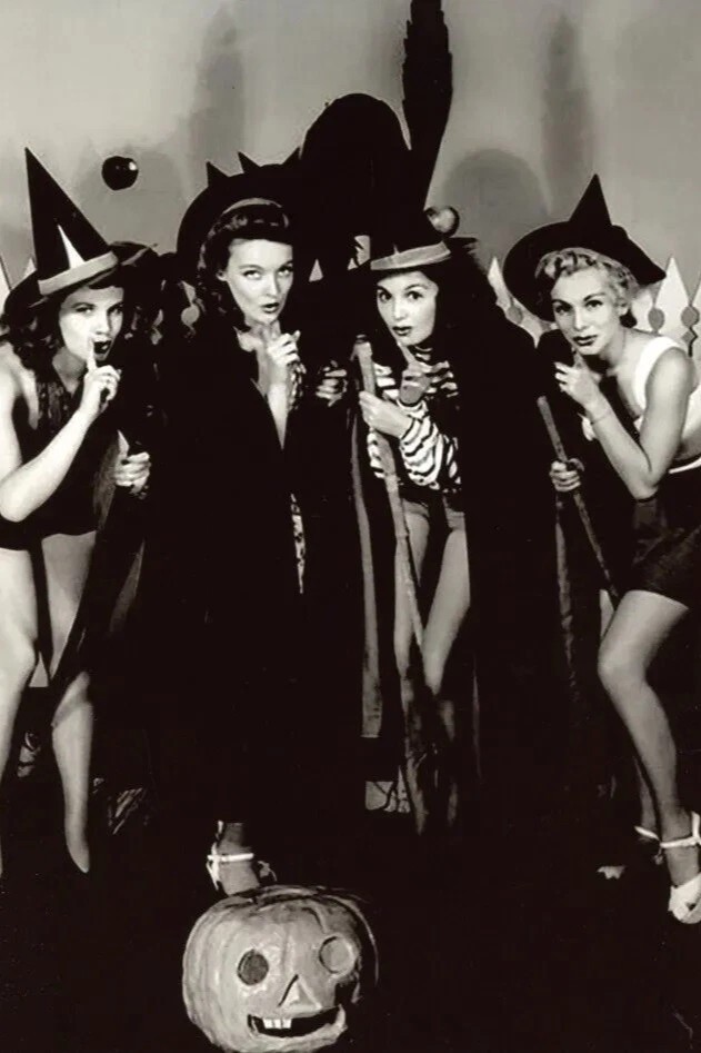 Antique Halloween Witch Photo 6196 Oddleys Strange & Bizarre Antique Halloween Witch Photo 6196 Oddleys Strange & Bizarre