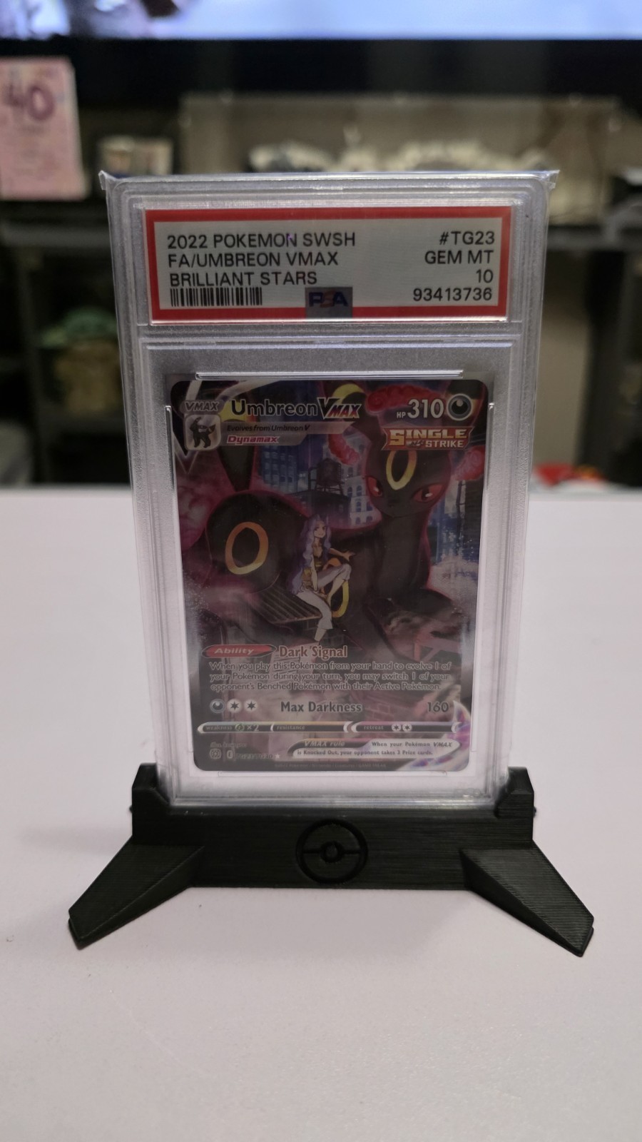 Pokémon TCG Umbreon VMAX TG23/TG30 Brilliant Stars Full Art Holo PSA 10