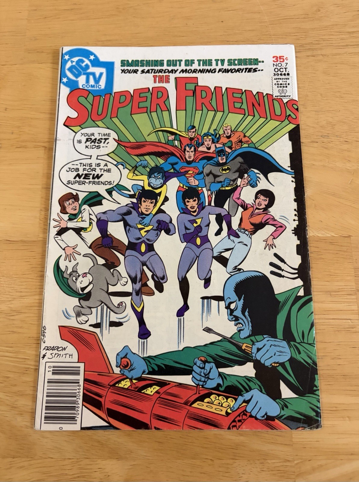 Super Friends #7 - KEY - 1st App Wonder Twins - DC Comics 1977 Super Friends #7 - KEY - 1st App Wonder Twins - DC Comics 1977