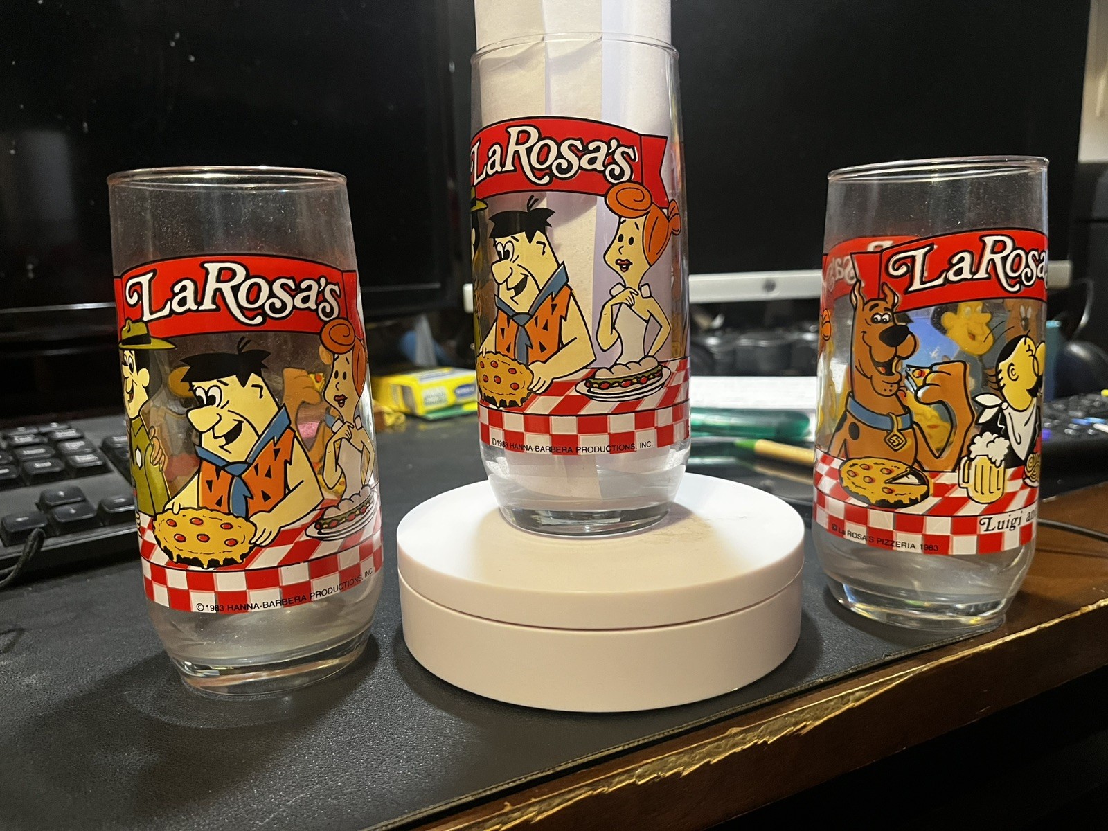 Larosa’s Pizza Hanna Barbera 1983 Collectors Glass NOS Scooby Yogi Fred Luigi Larosa’s Pizza Hanna Barbera 1983 Collectors Glass NOS Scooby Yogi Fred Luigi