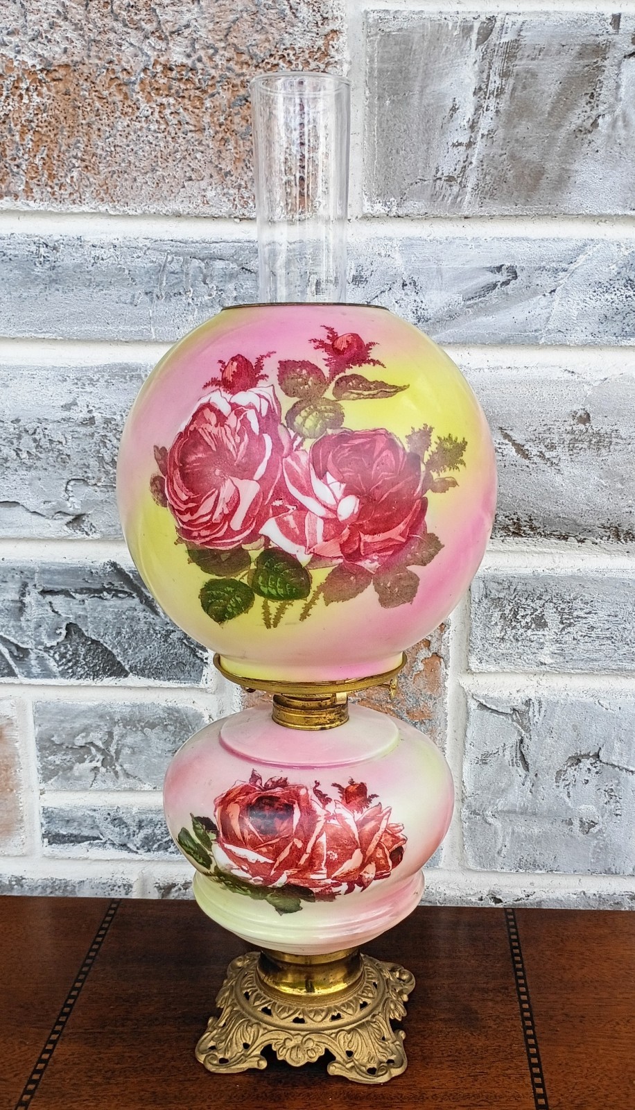 Antique Victorian Gone With the Wind GWTW Oil Table Lamp Painted Fuchsia Roses