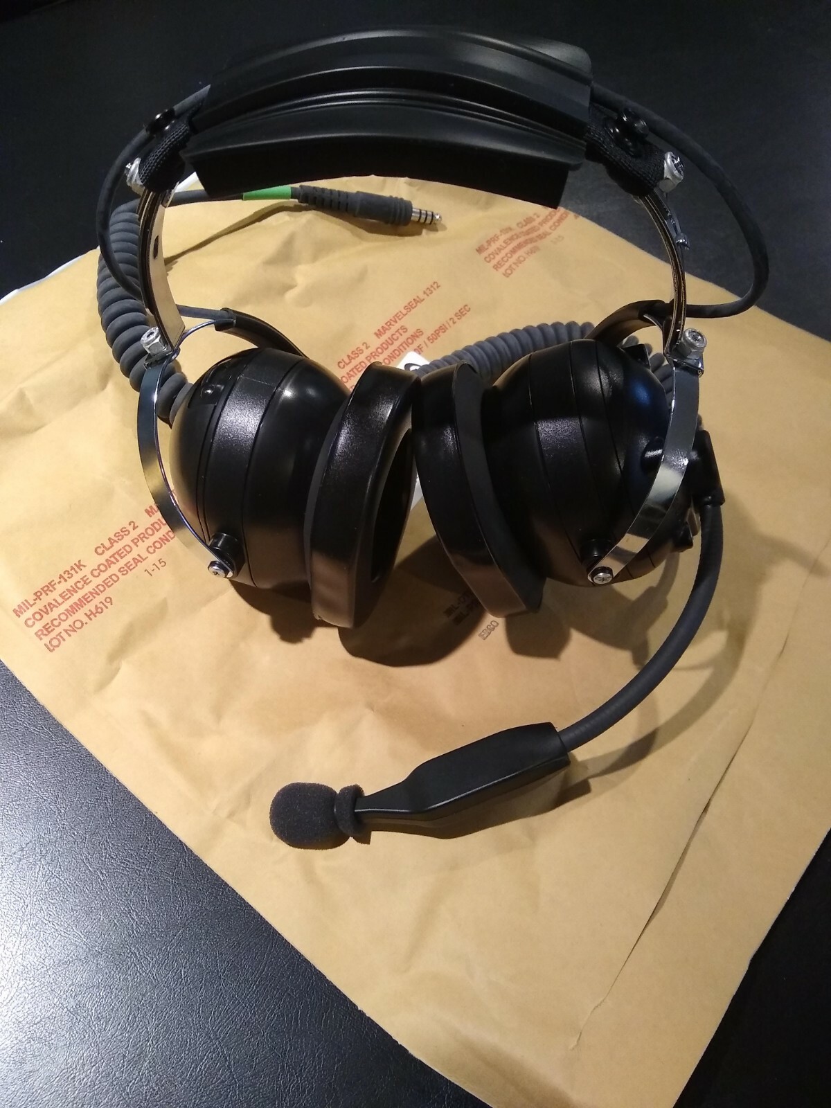 Aegisound 05-005064 Argonaut Boom Microphone F-18 Headset Military Navy NIB Aegisound 05-005064 Argonaut Boom Microphone F-18 Headset Military Navy NIB